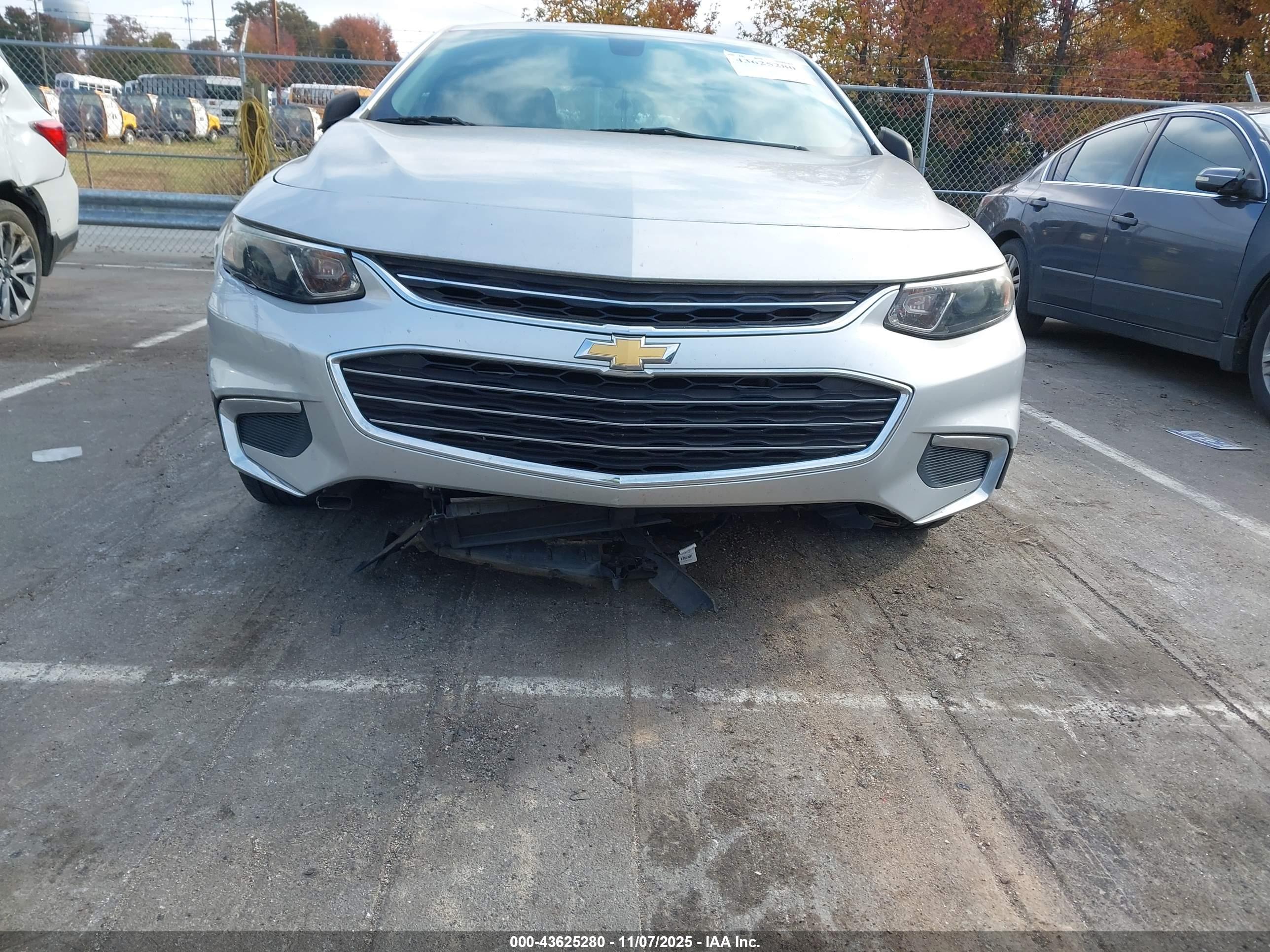 CHEVROLET MALIBU image 6