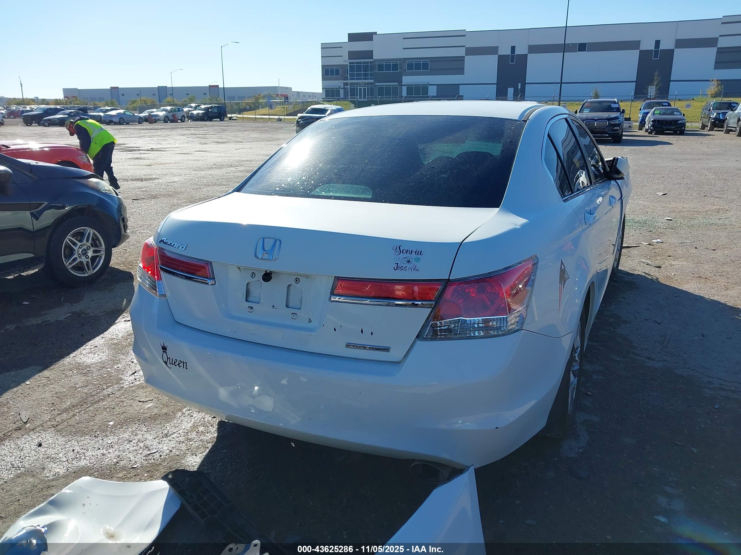 HONDA ACCORD image 4