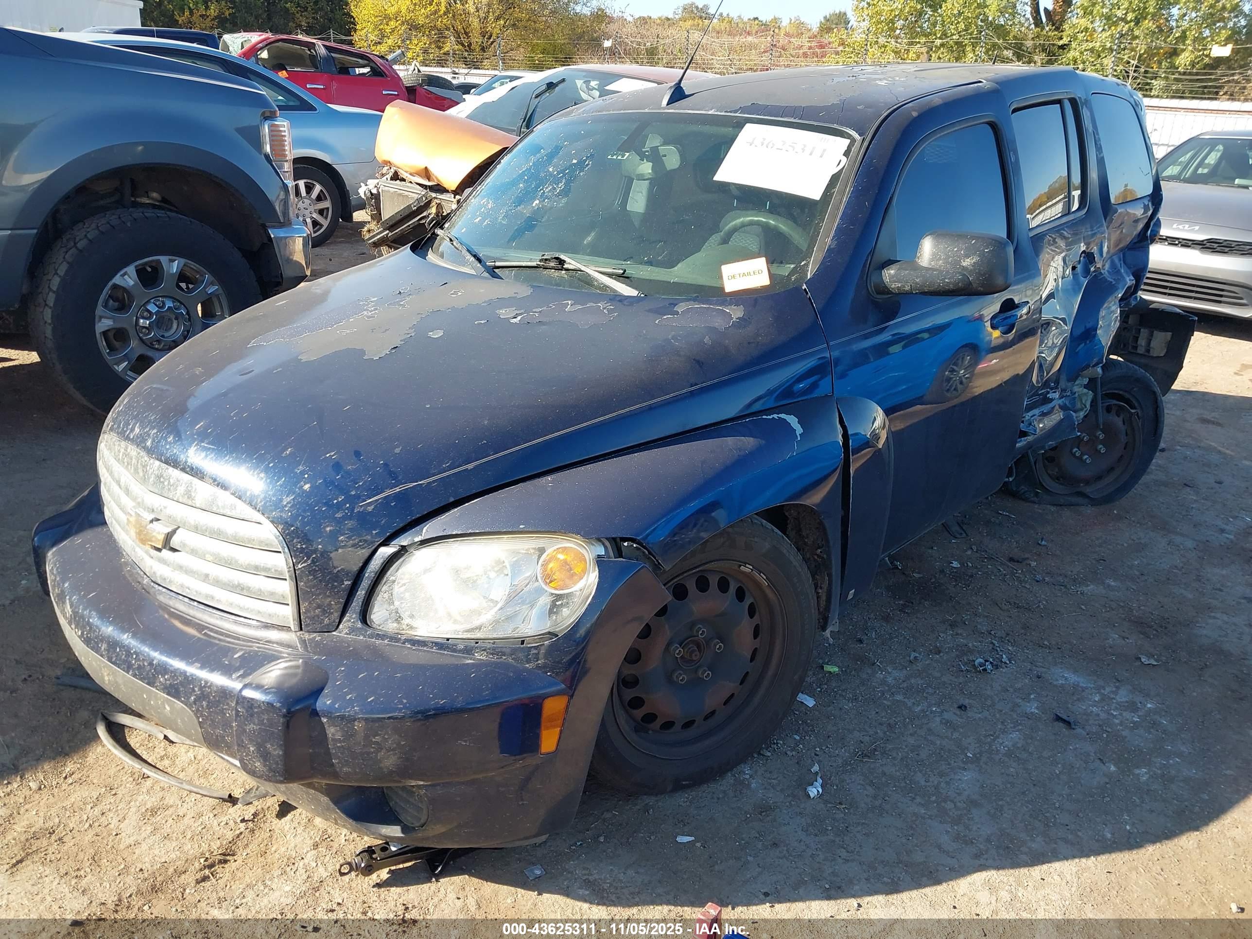 CHEVROLET HHR image 2