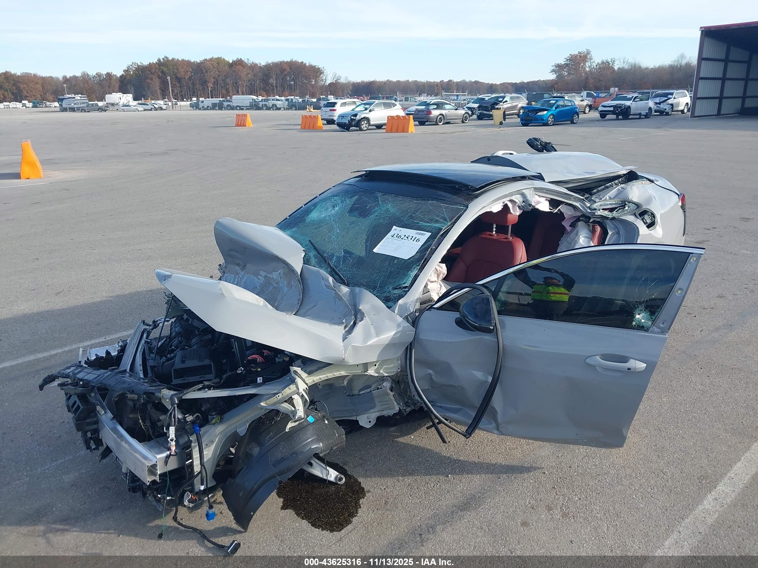 KIA K5 image 6