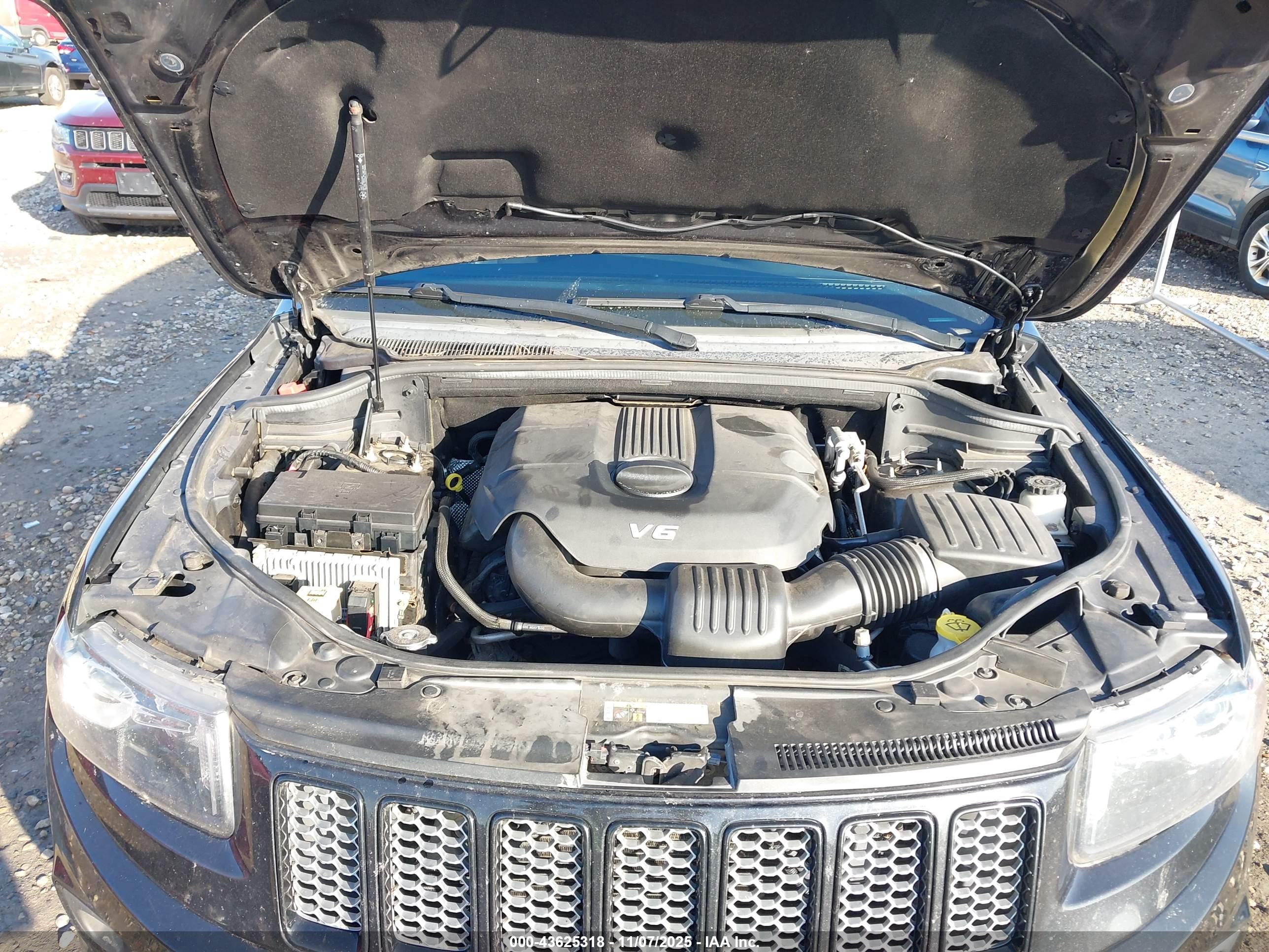JEEP GRAND image 10