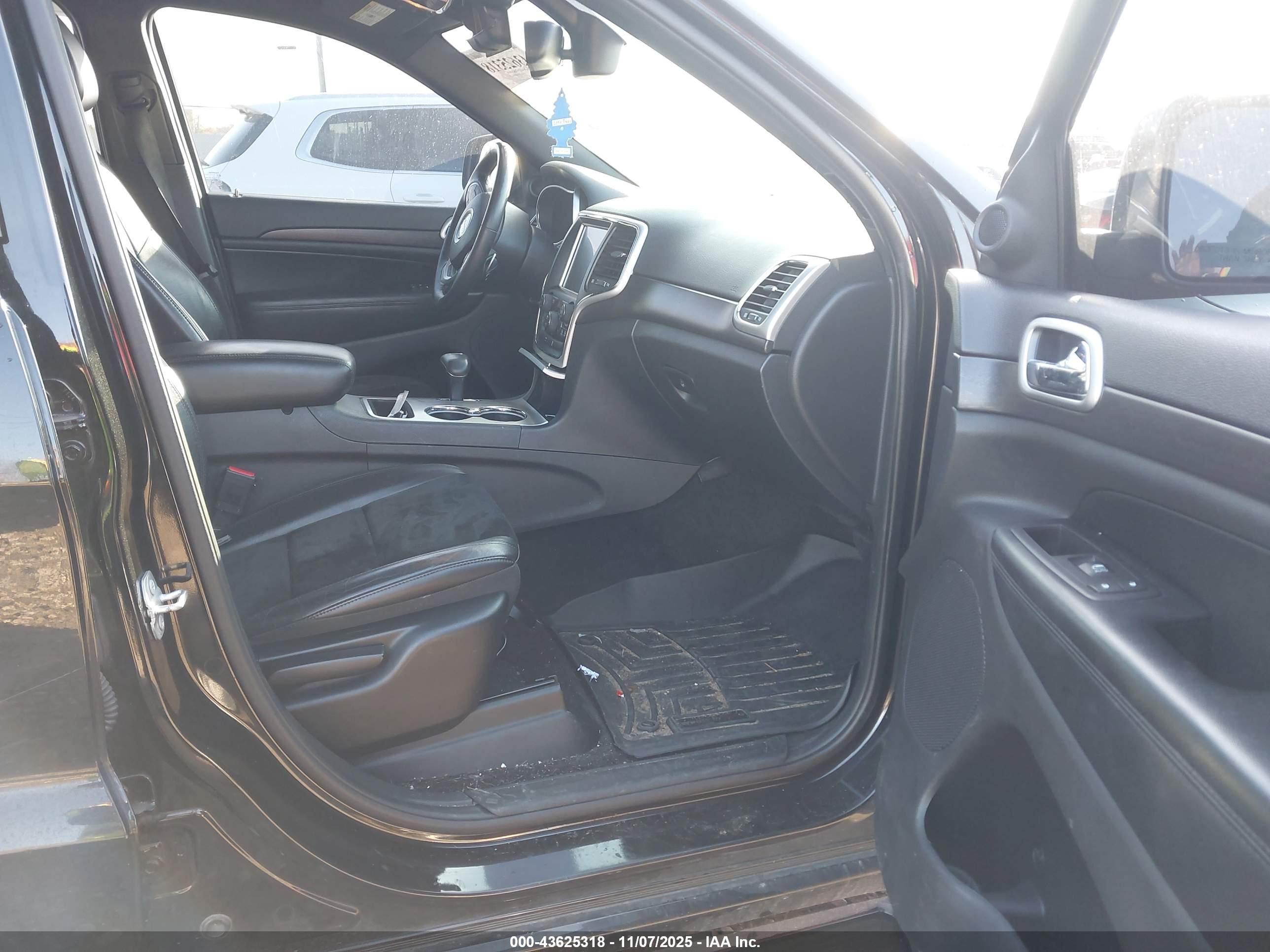 JEEP GRAND image 5