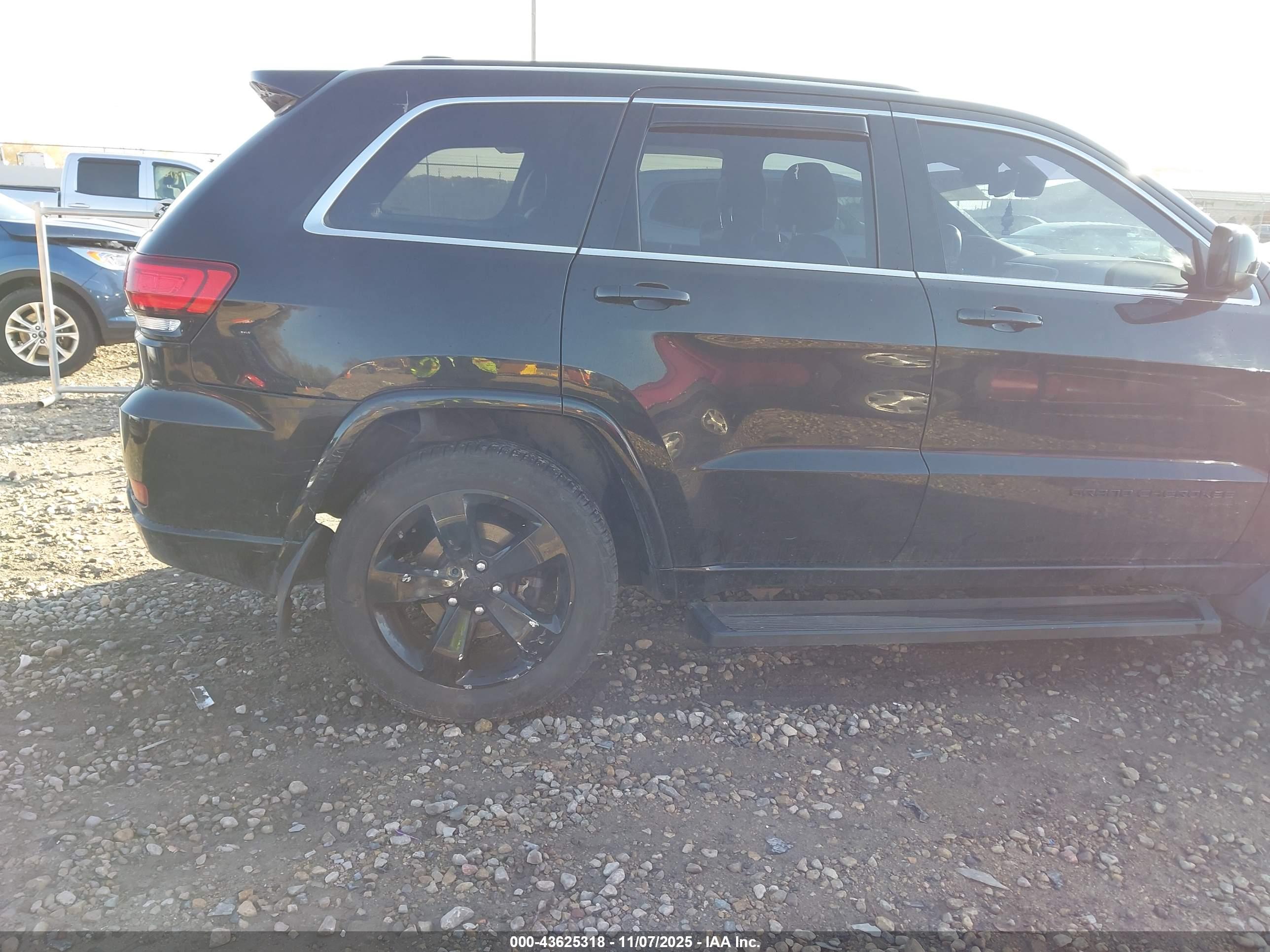 JEEP GRAND image 6