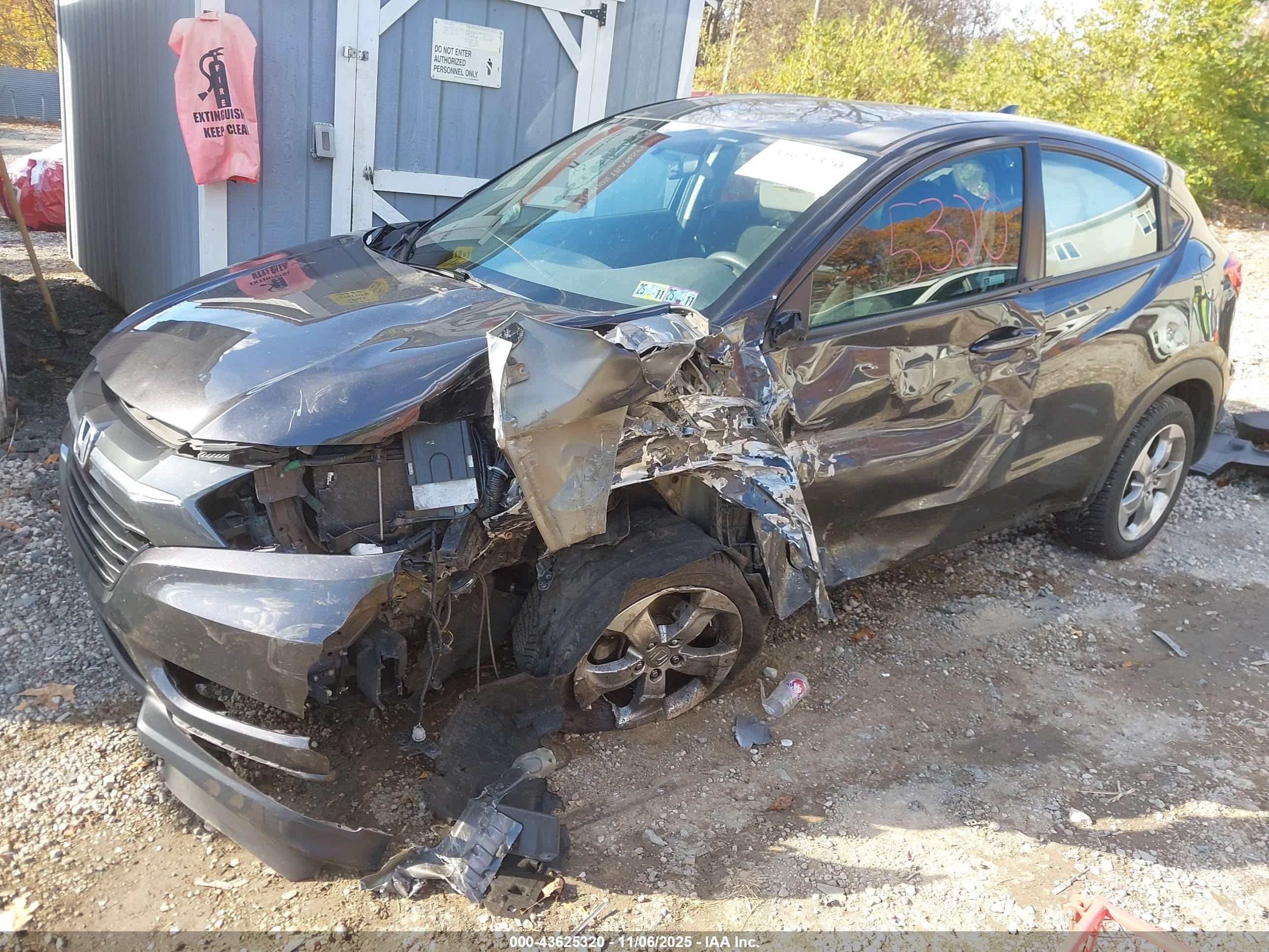 HONDA HR-V image 2