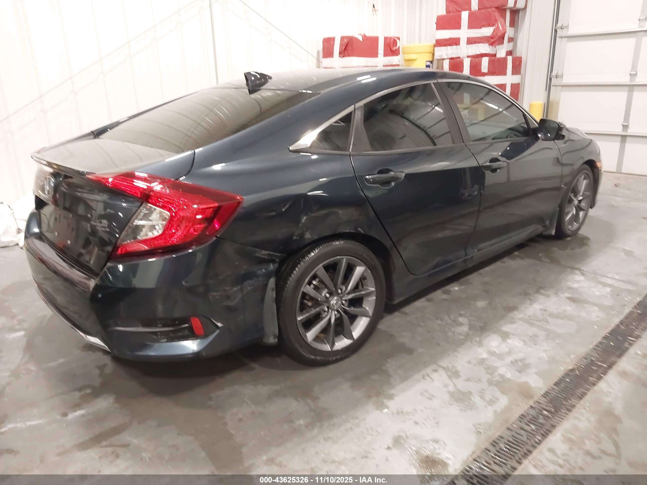 HONDA CIVIC image 6
