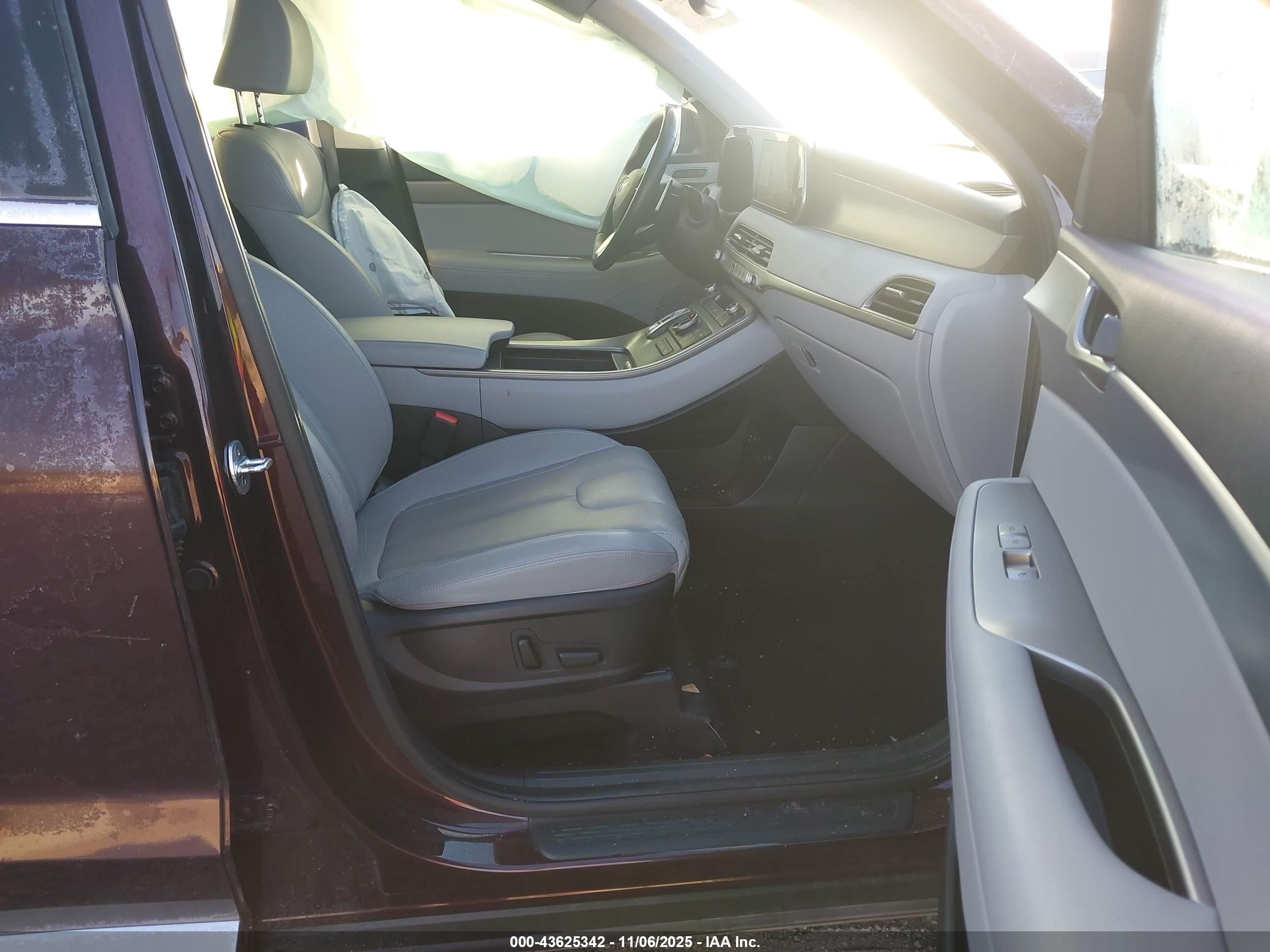 HYUNDAI PALISADE image 5