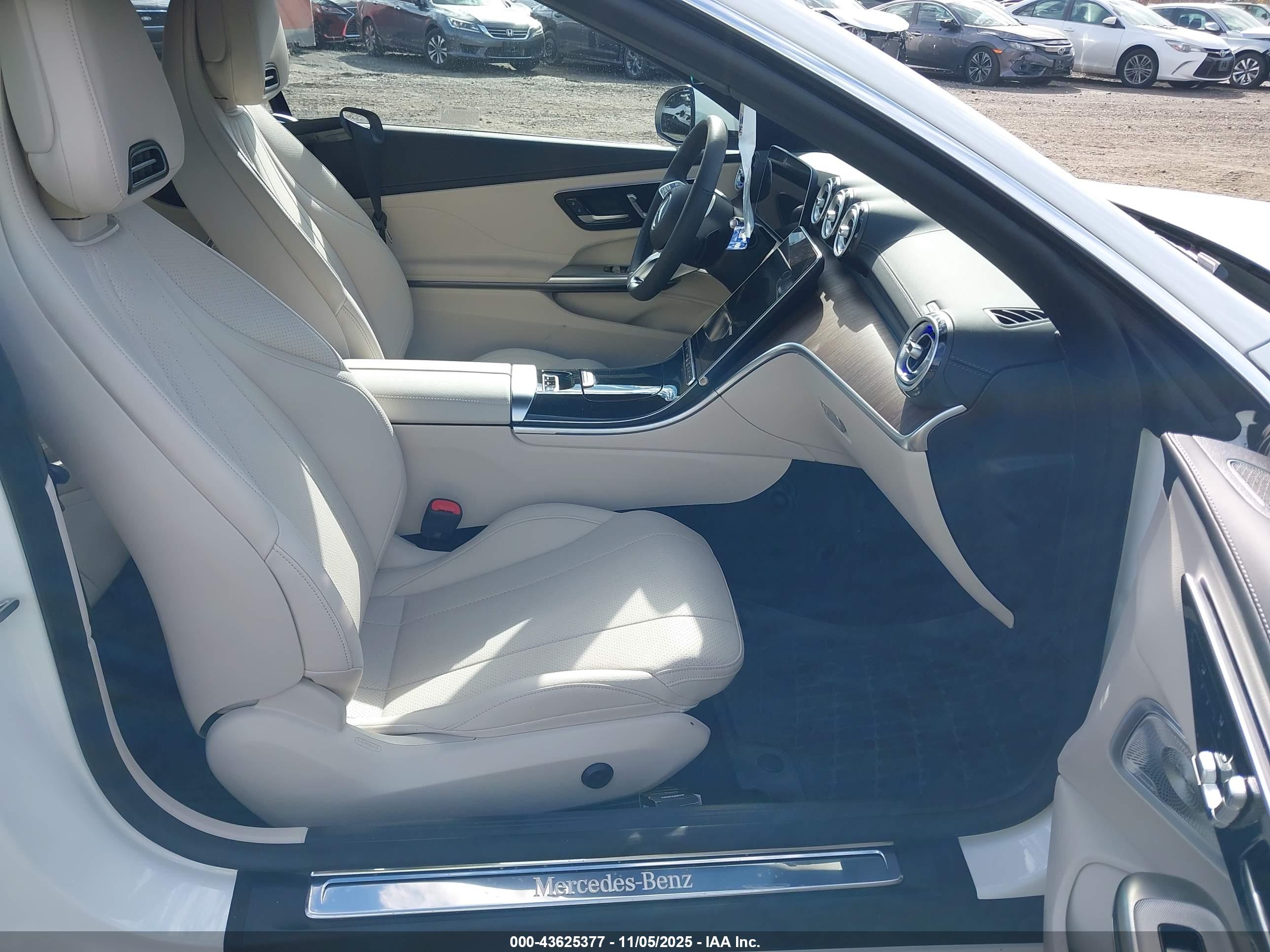 MERCEDES-BENZ CLE image 5