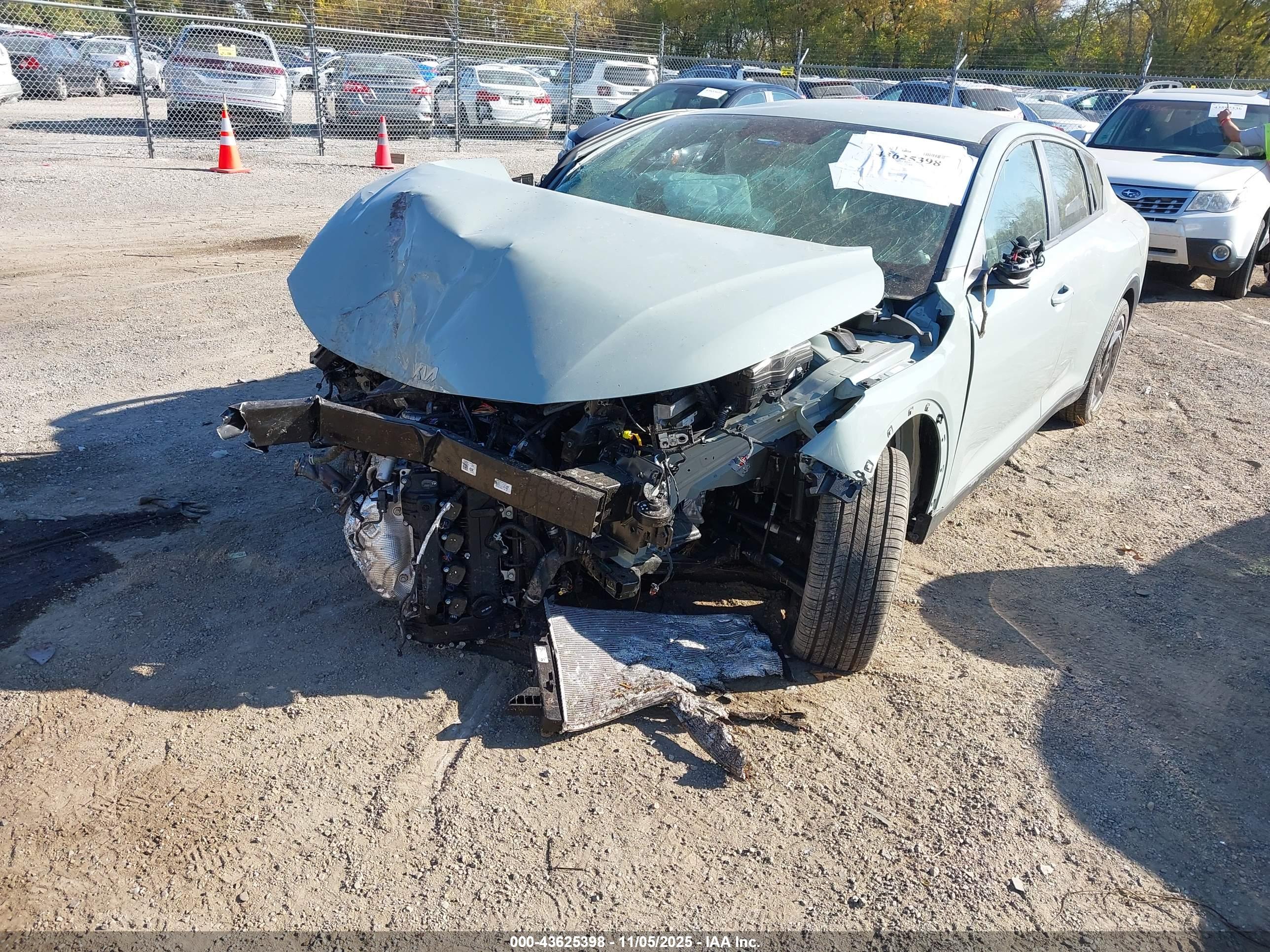 KIA K4 image 6