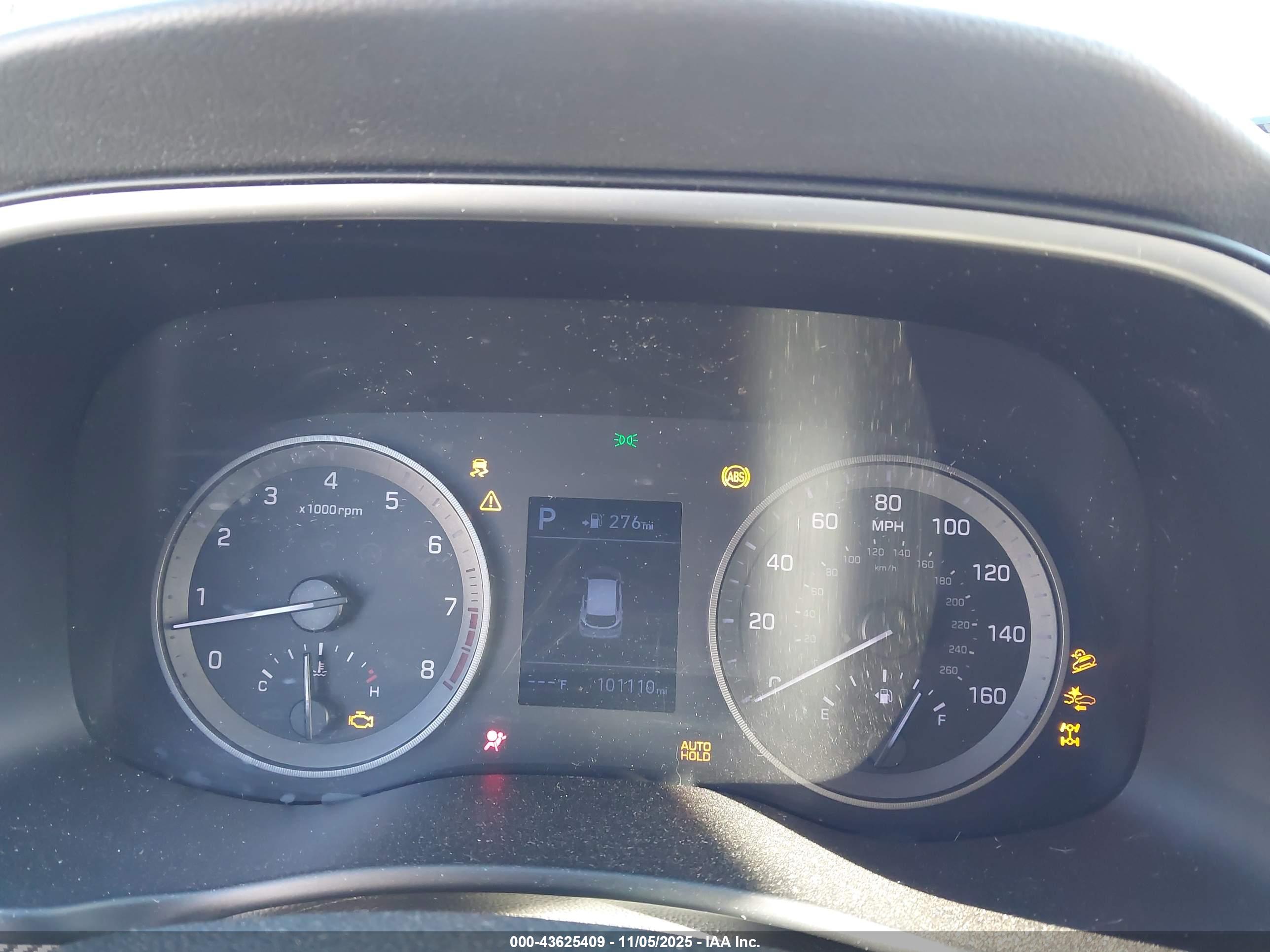 HYUNDAI TUCSON image 7