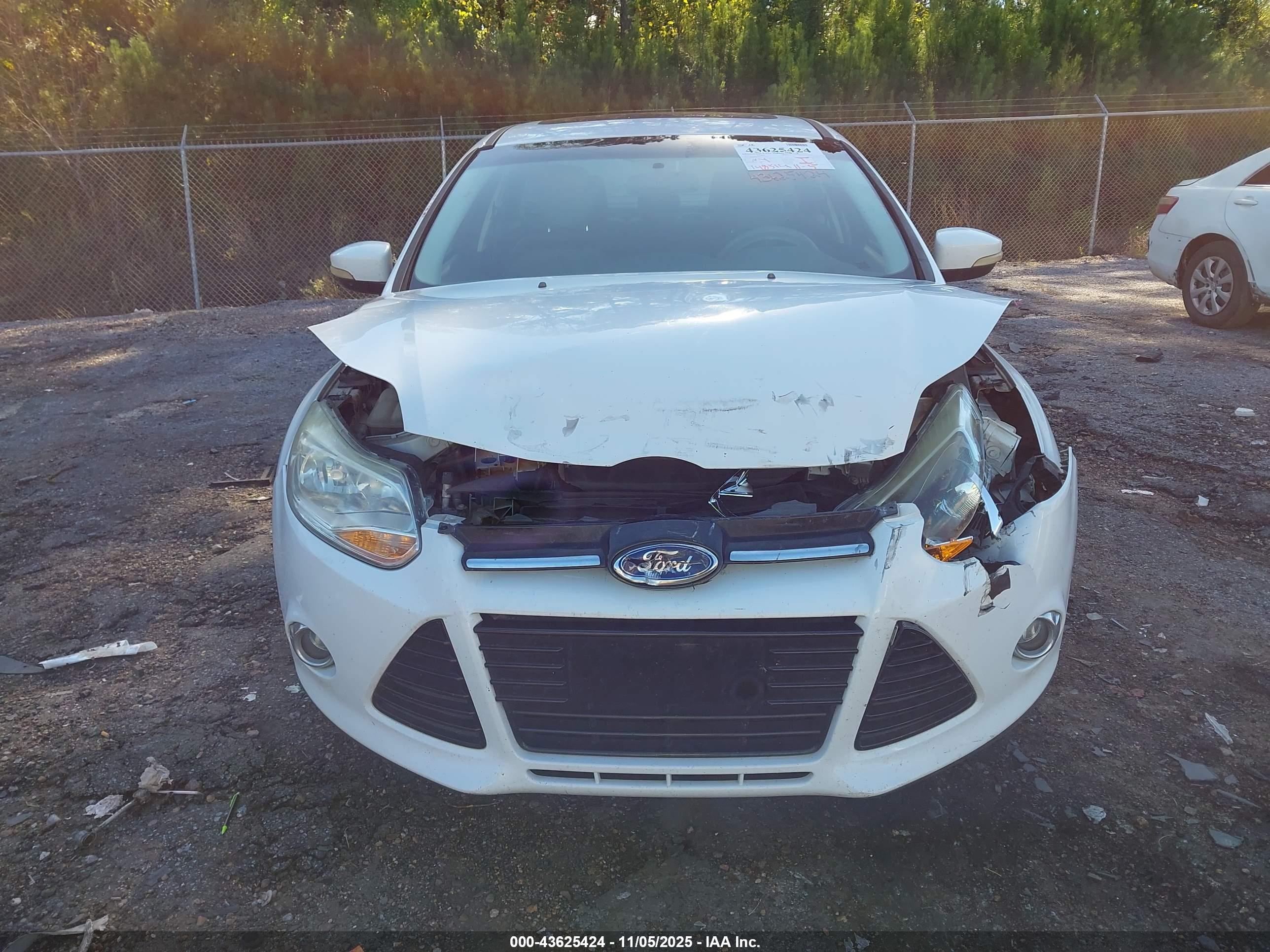 FORD FOCUS image 6