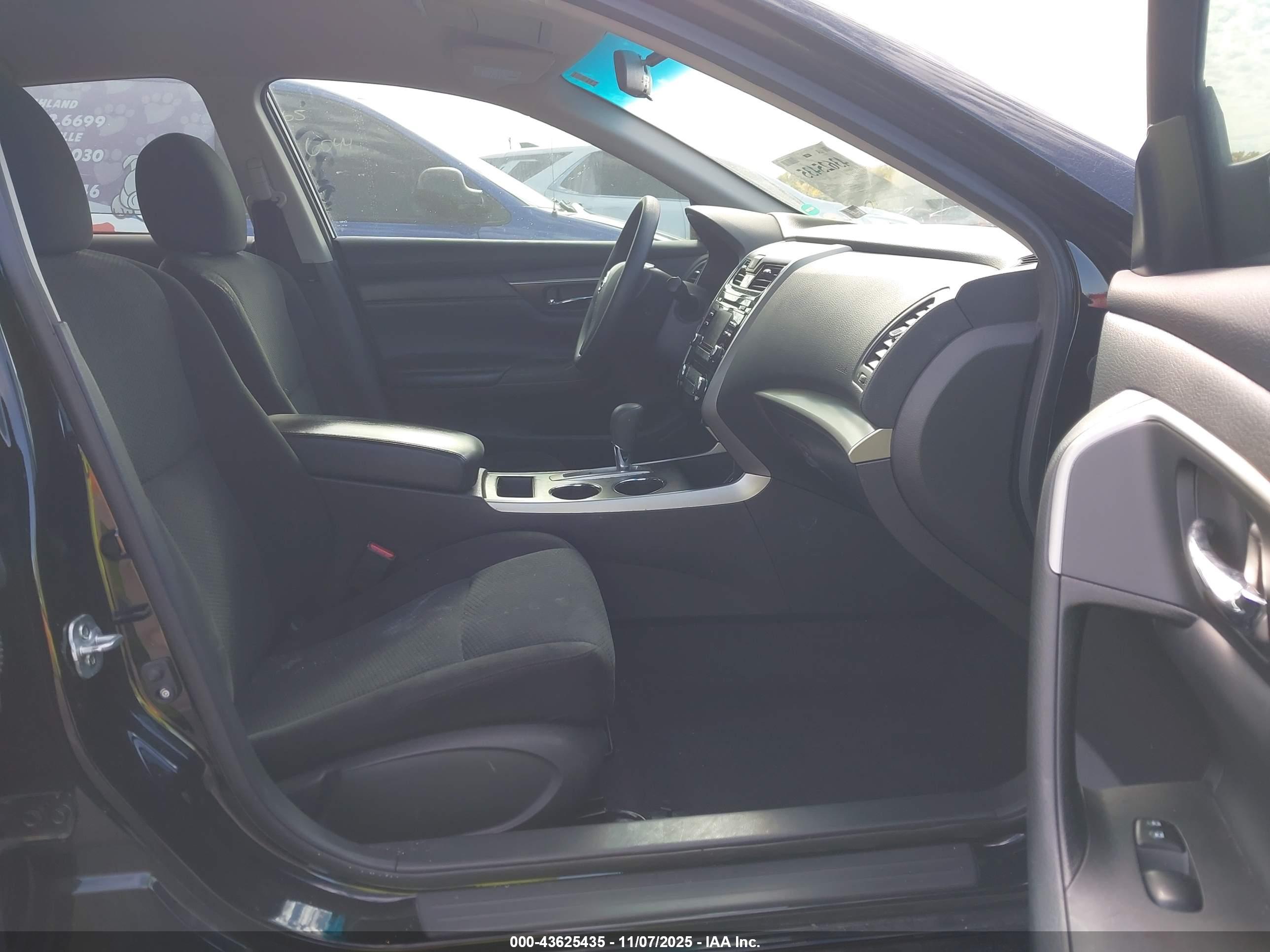 NISSAN ALTIMA image 5