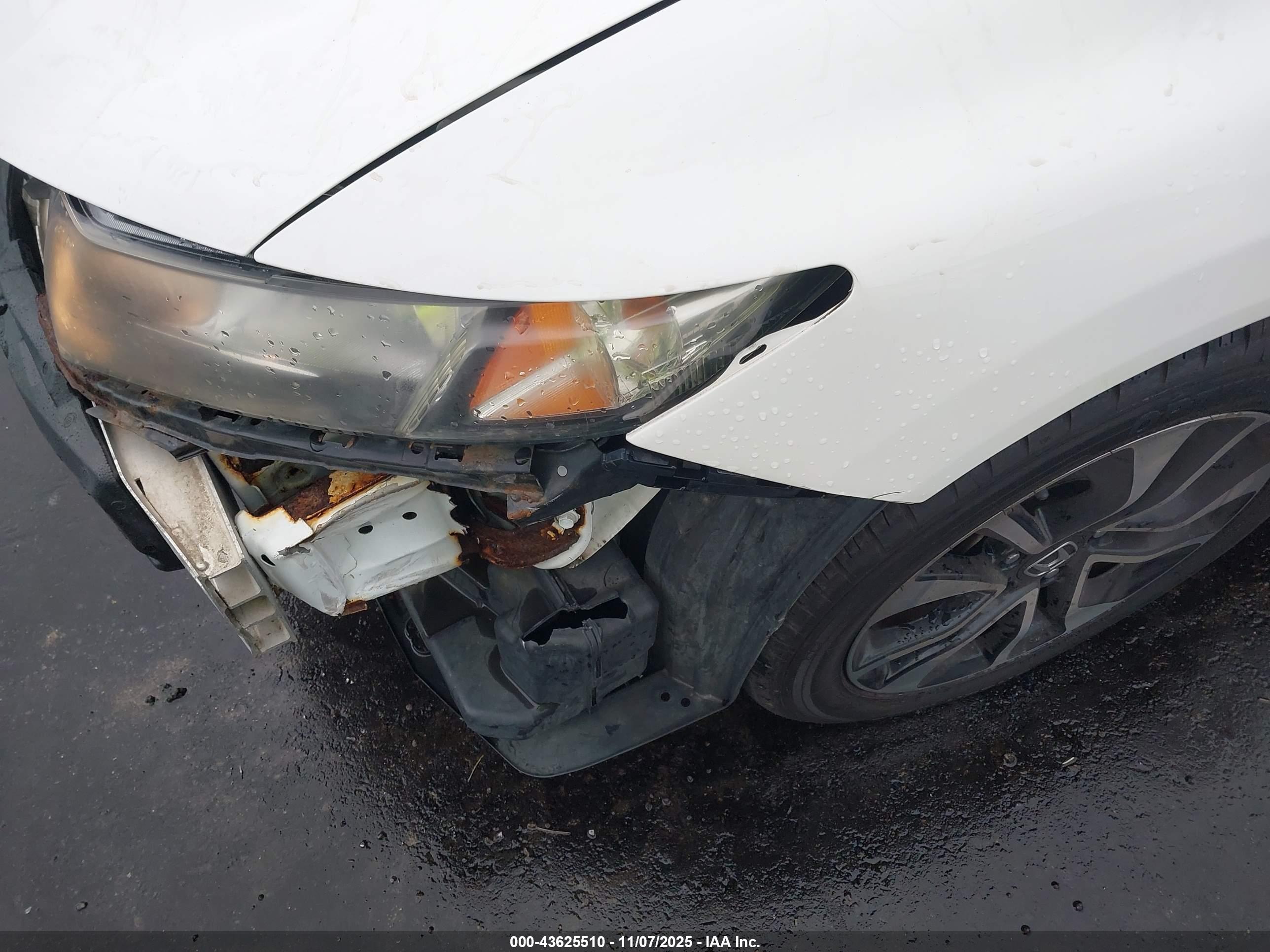 HONDA CIVIC image 6