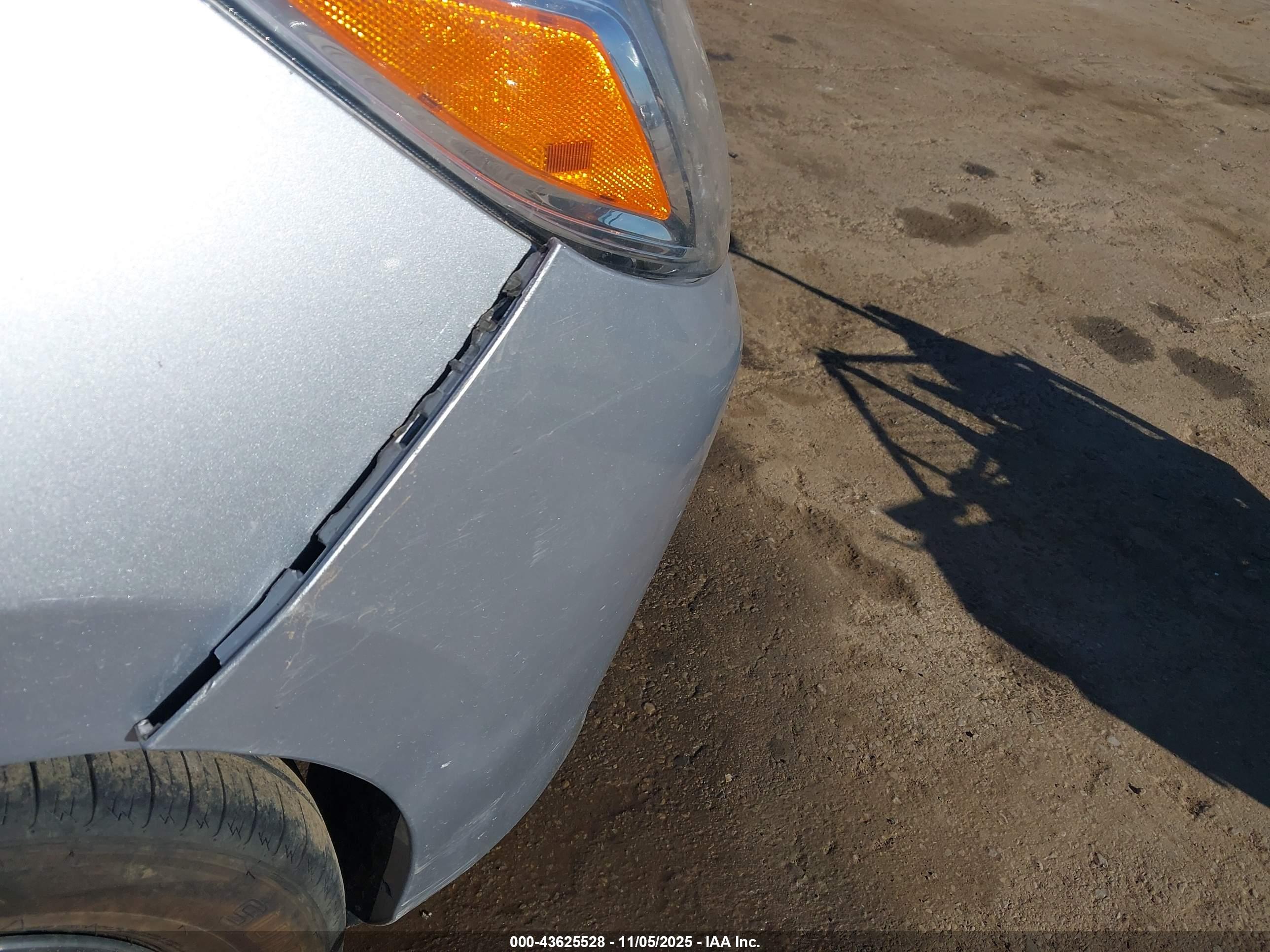 MITSUBISHI MIRAGE image 6