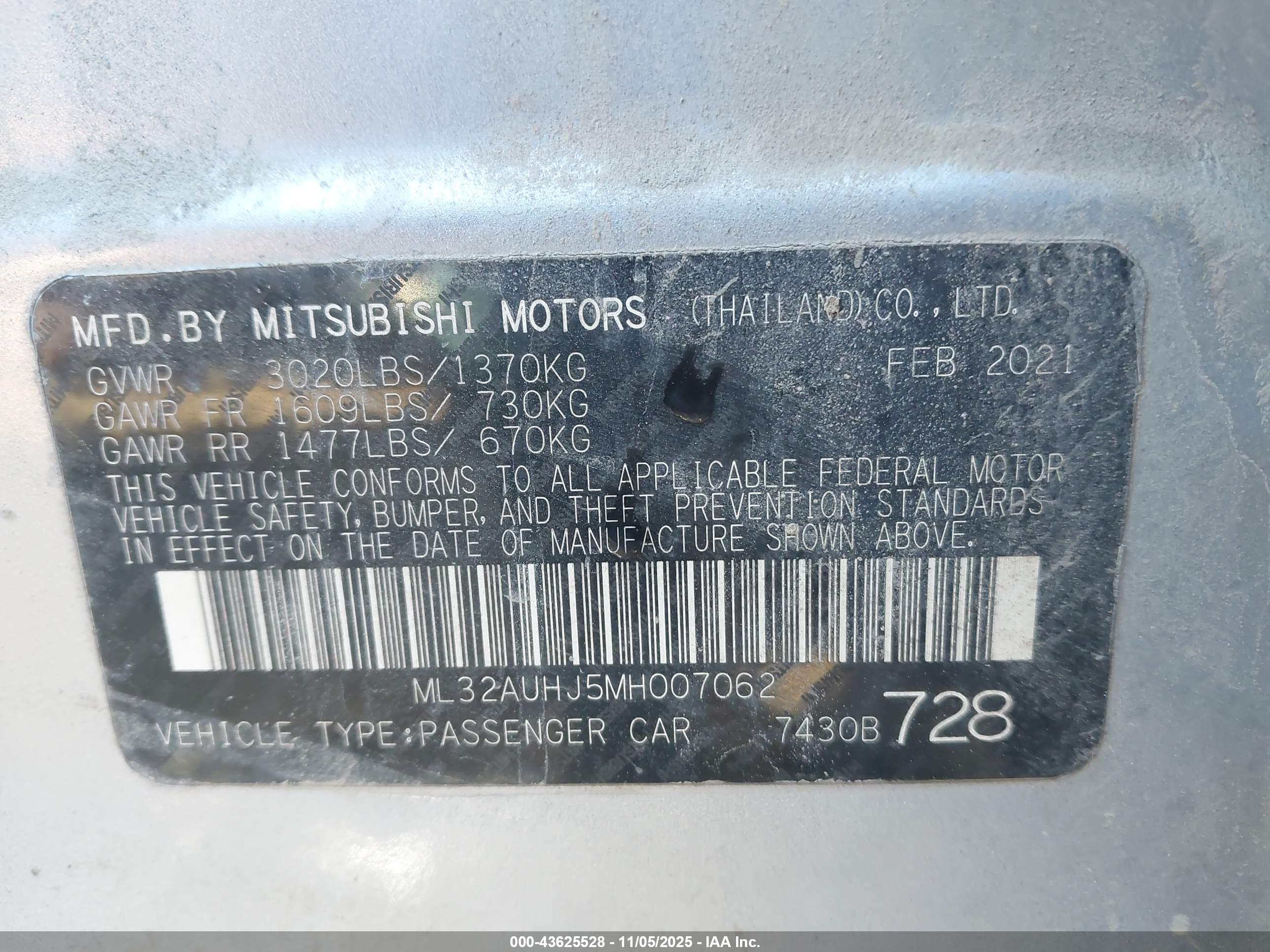 MITSUBISHI MIRAGE image 9