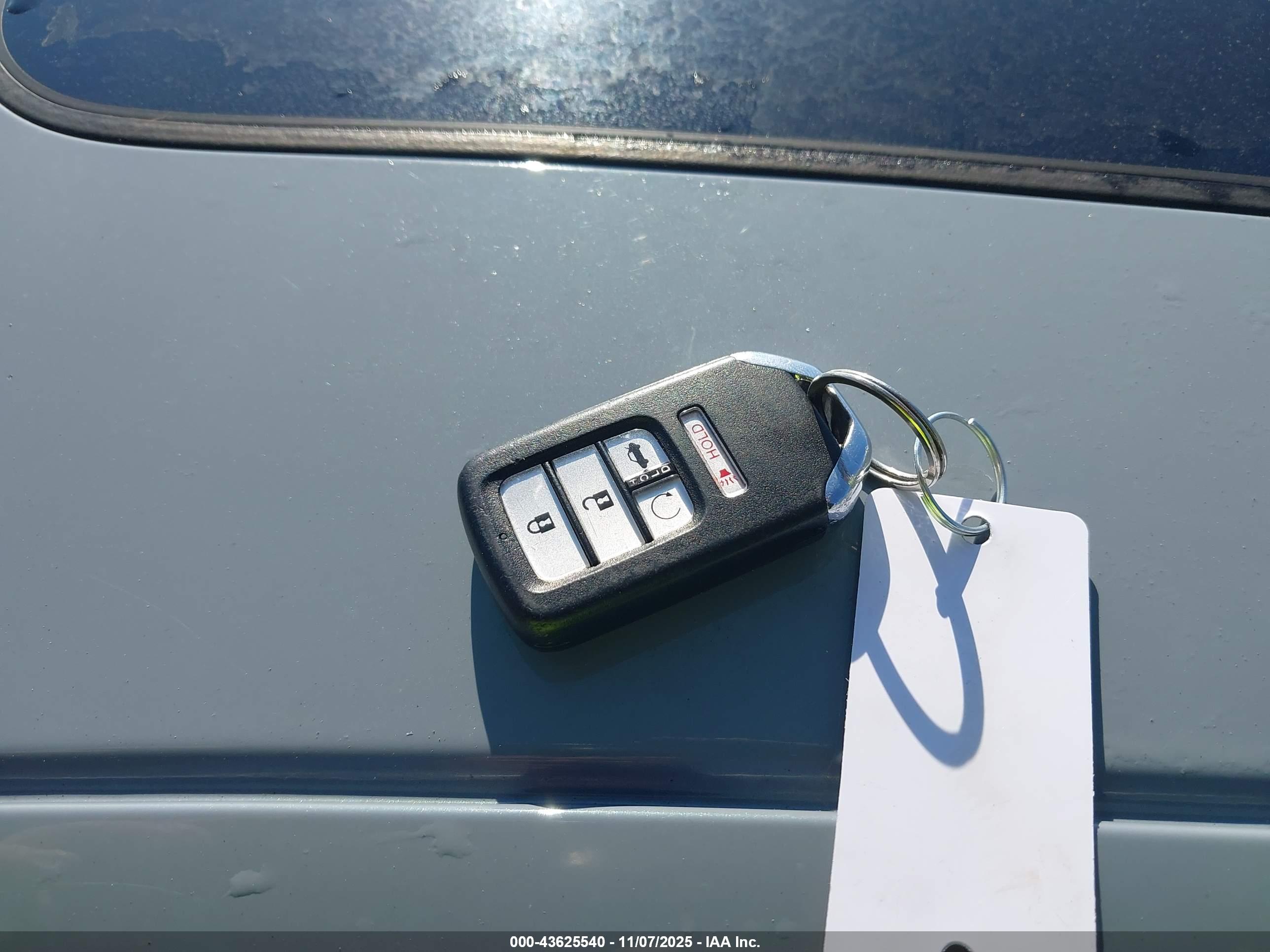 HONDA ACCORD image 11