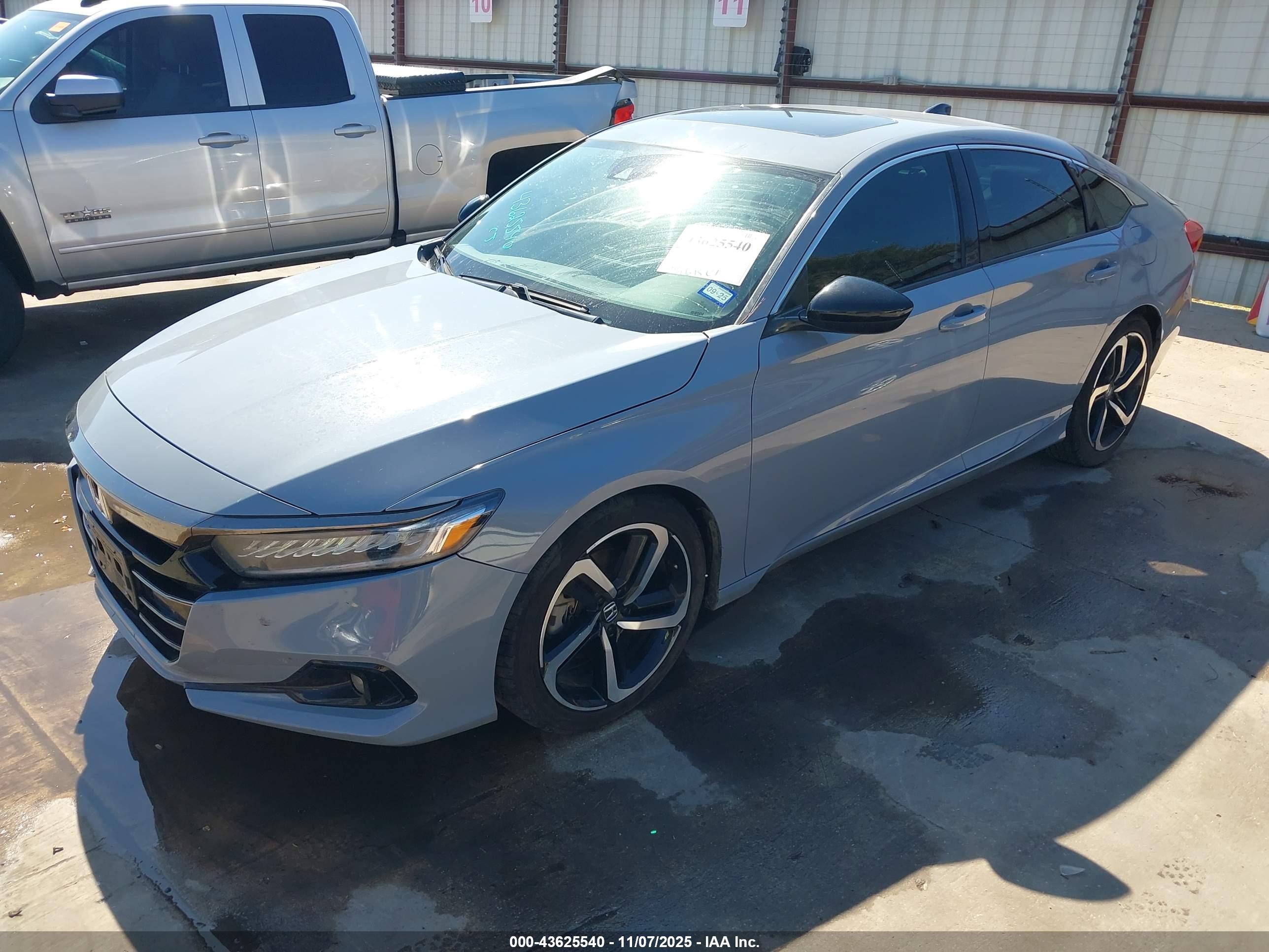 HONDA ACCORD image 2
