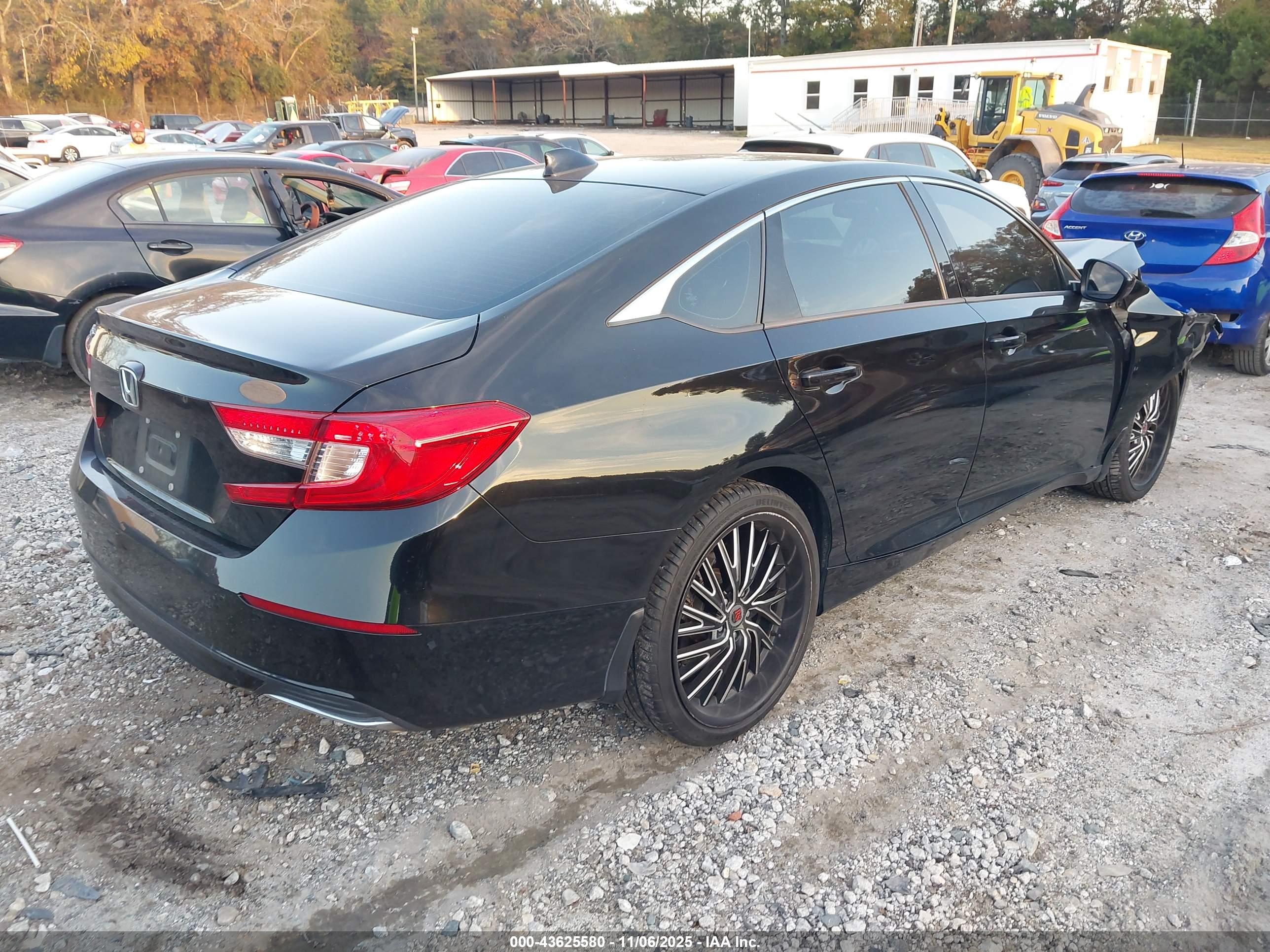 HONDA ACCORD image 4