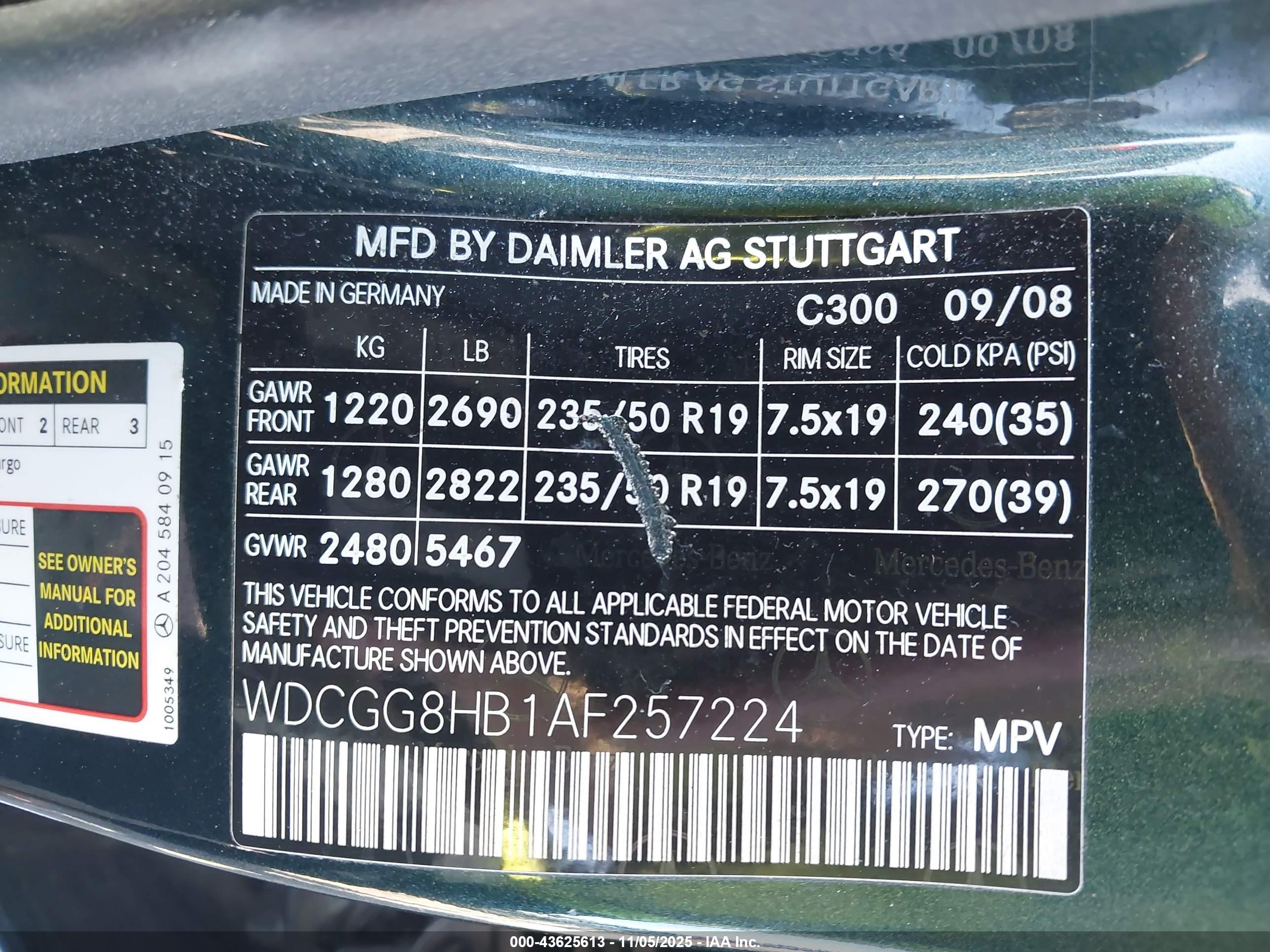 MERCEDES-BENZ GLK image 9