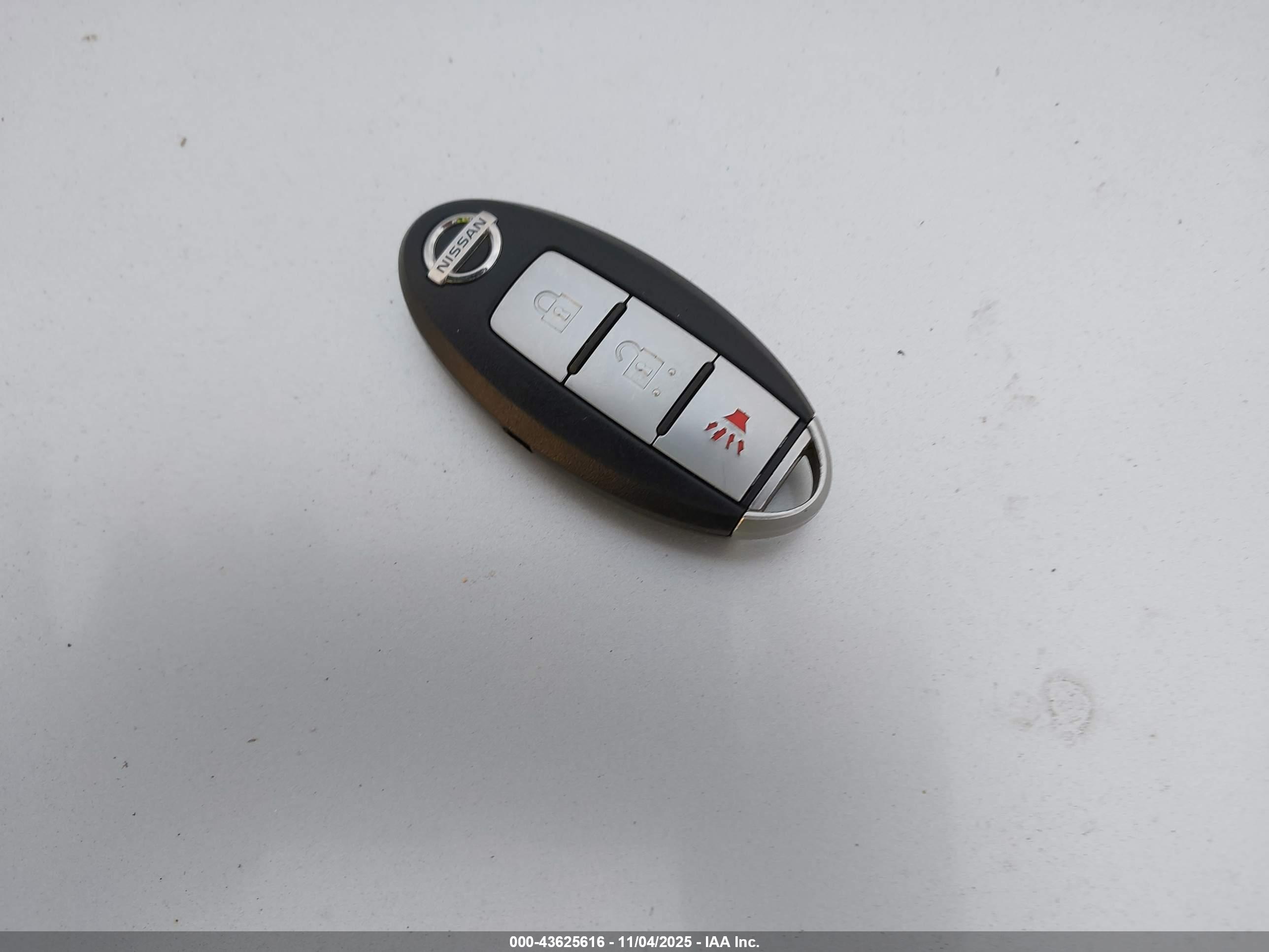 NISSAN 370Z image 11