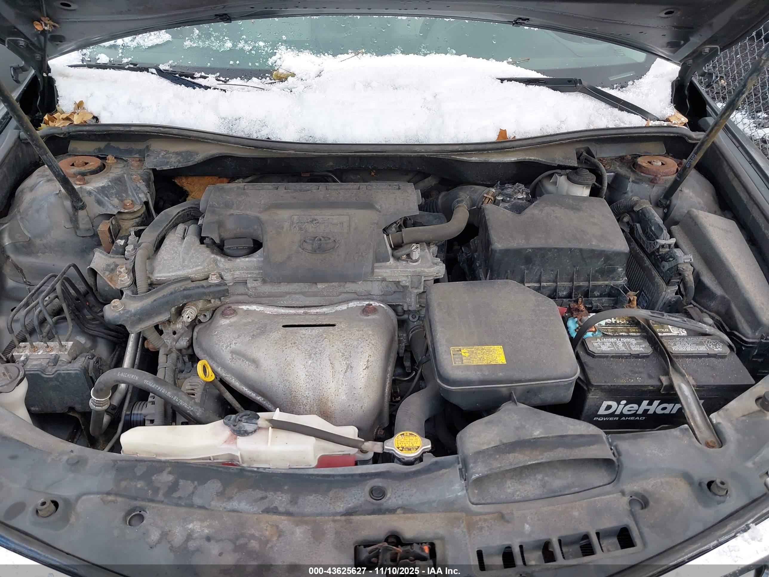 TOYOTA CAMRY image 10