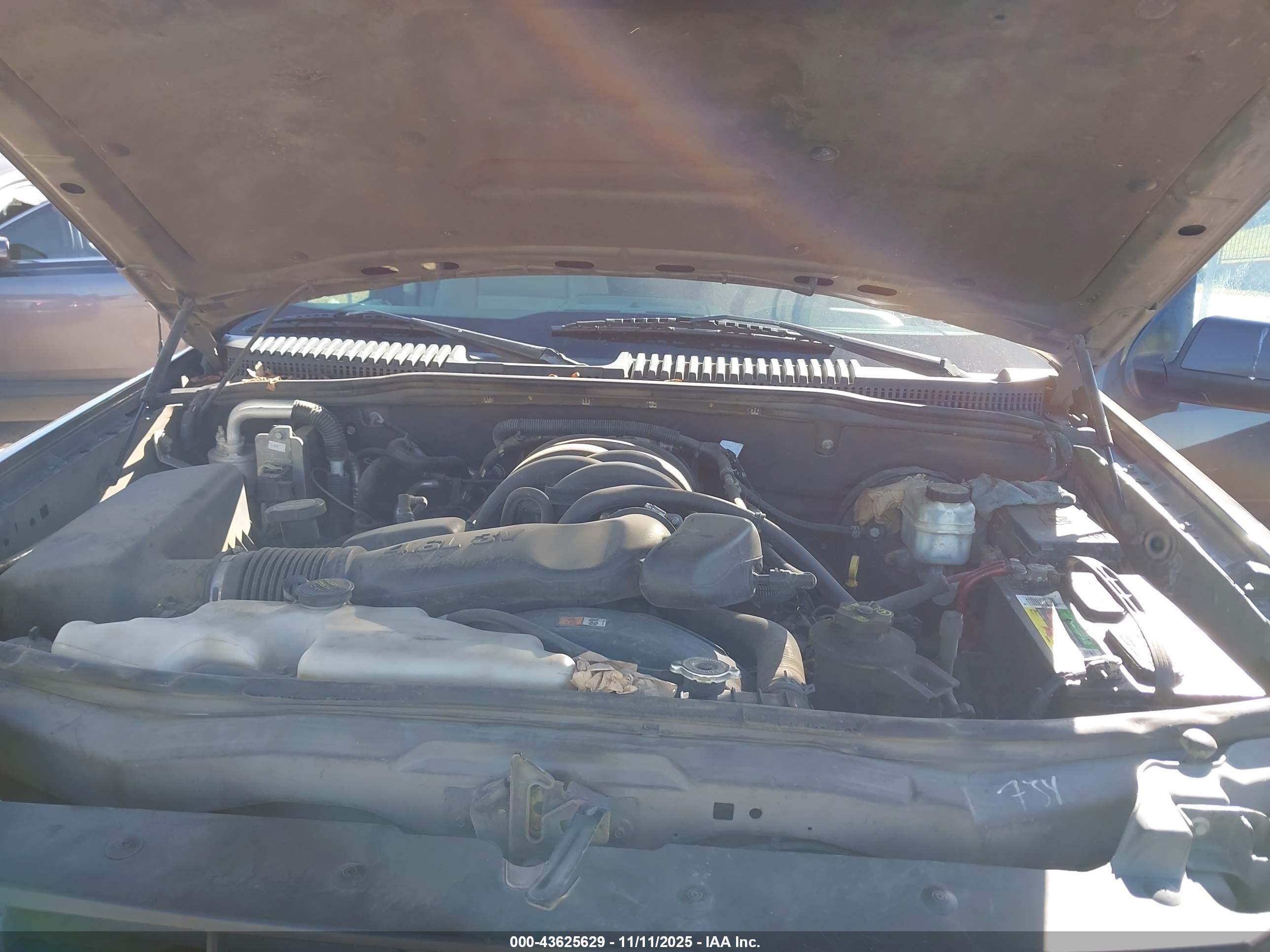 FORD EXPLORER image 10