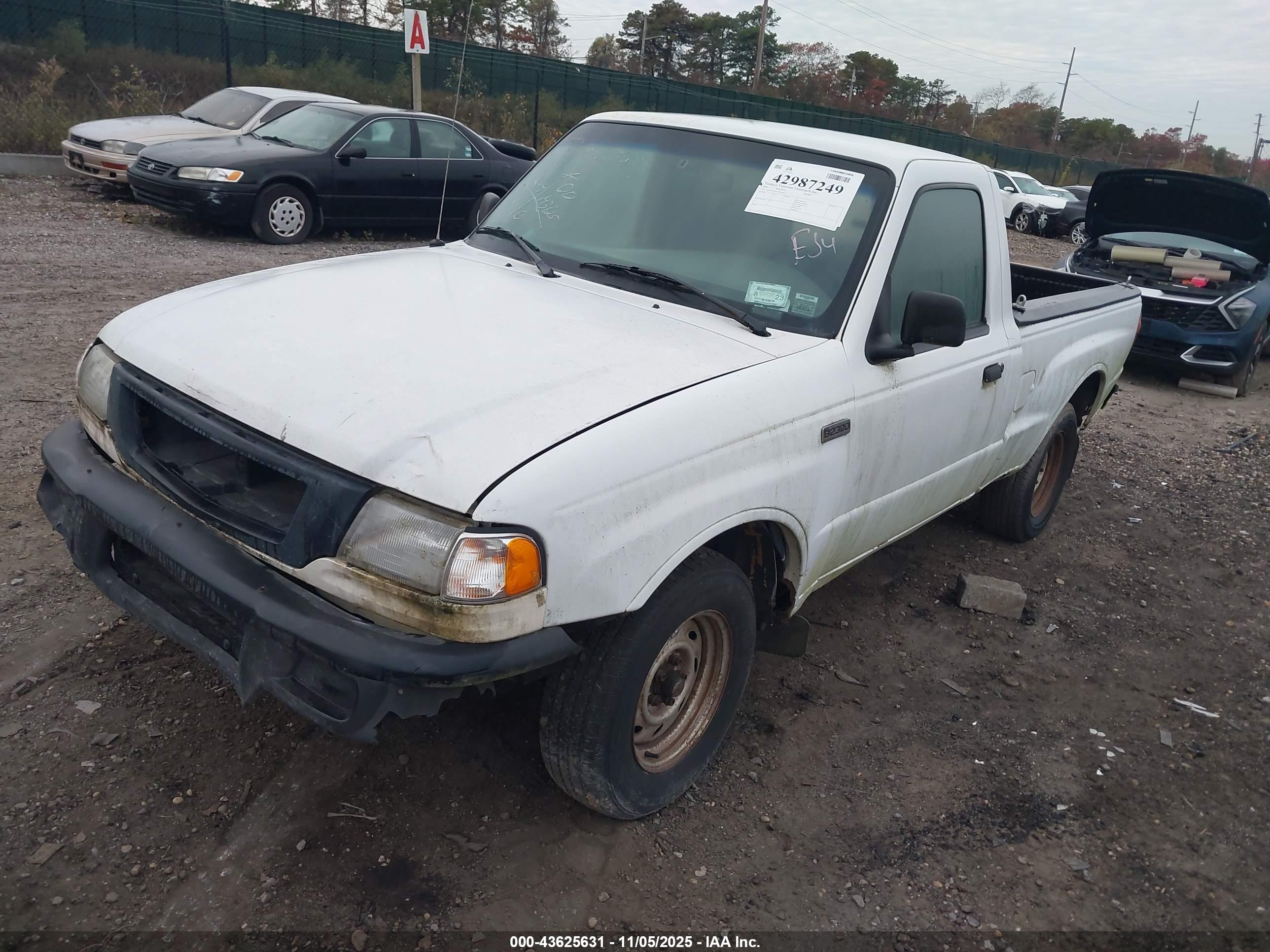 MAZDA B2300 image 2