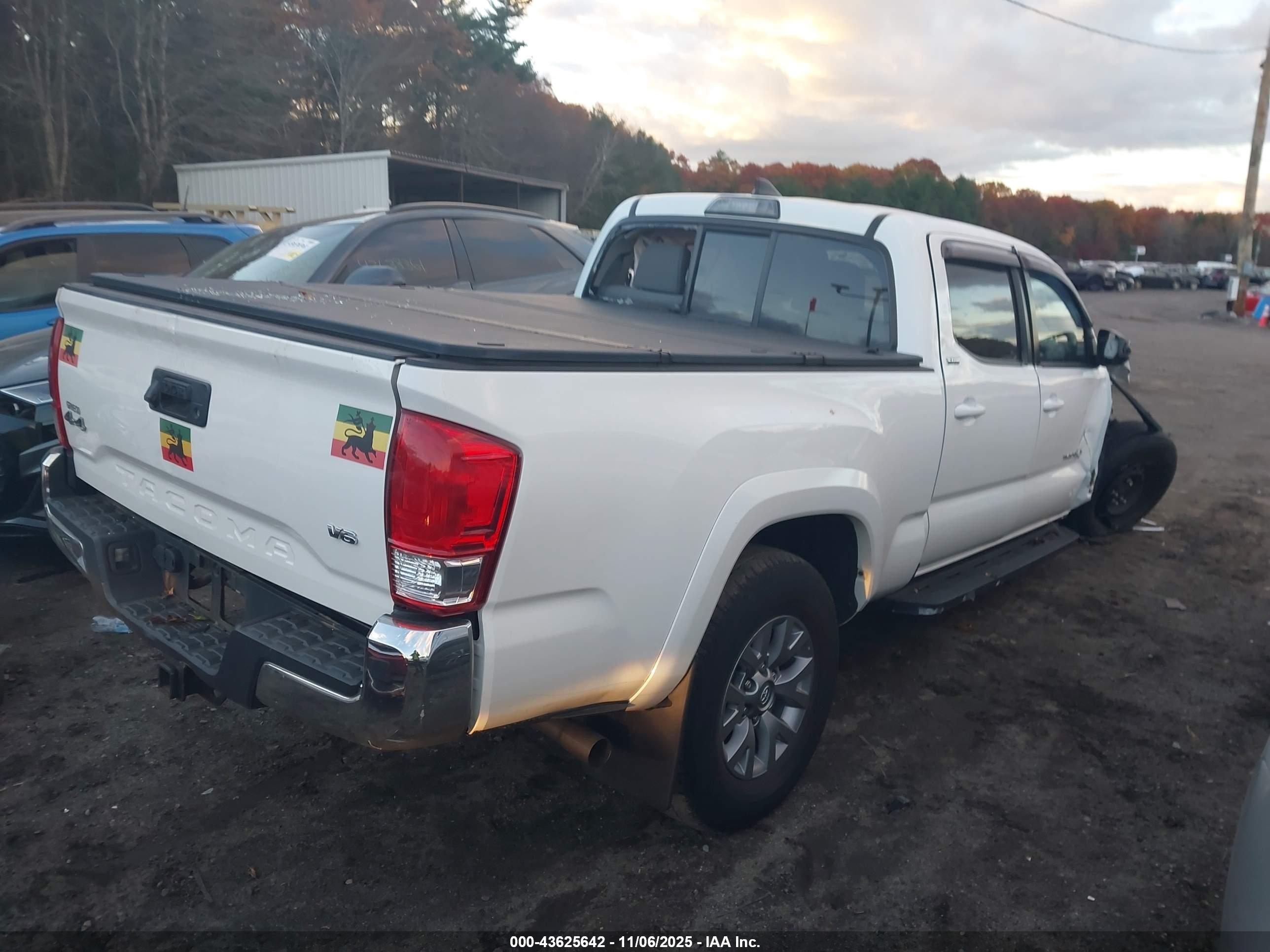 TOYOTA TACOMA image 4