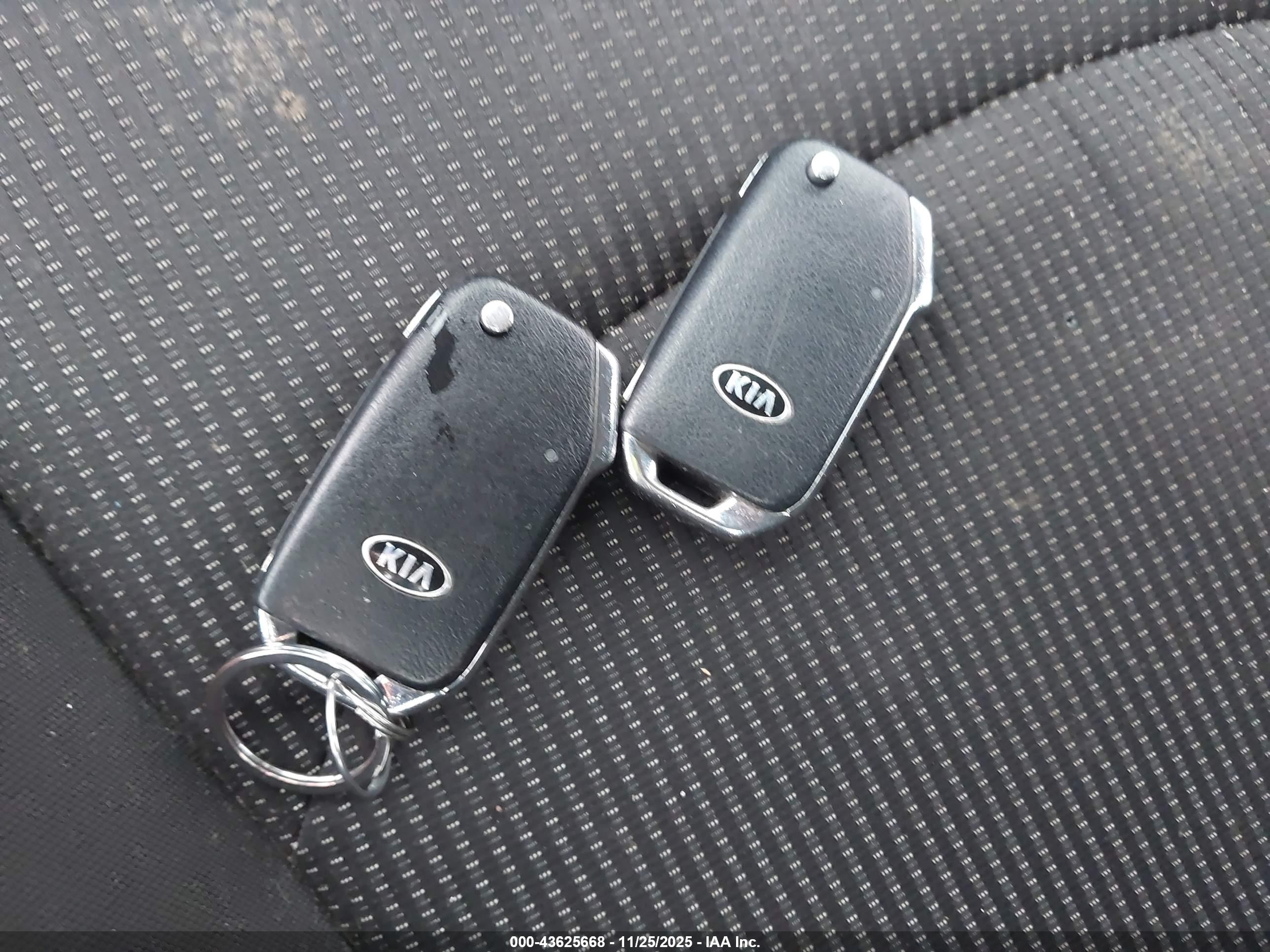 KIA FORTE image 11