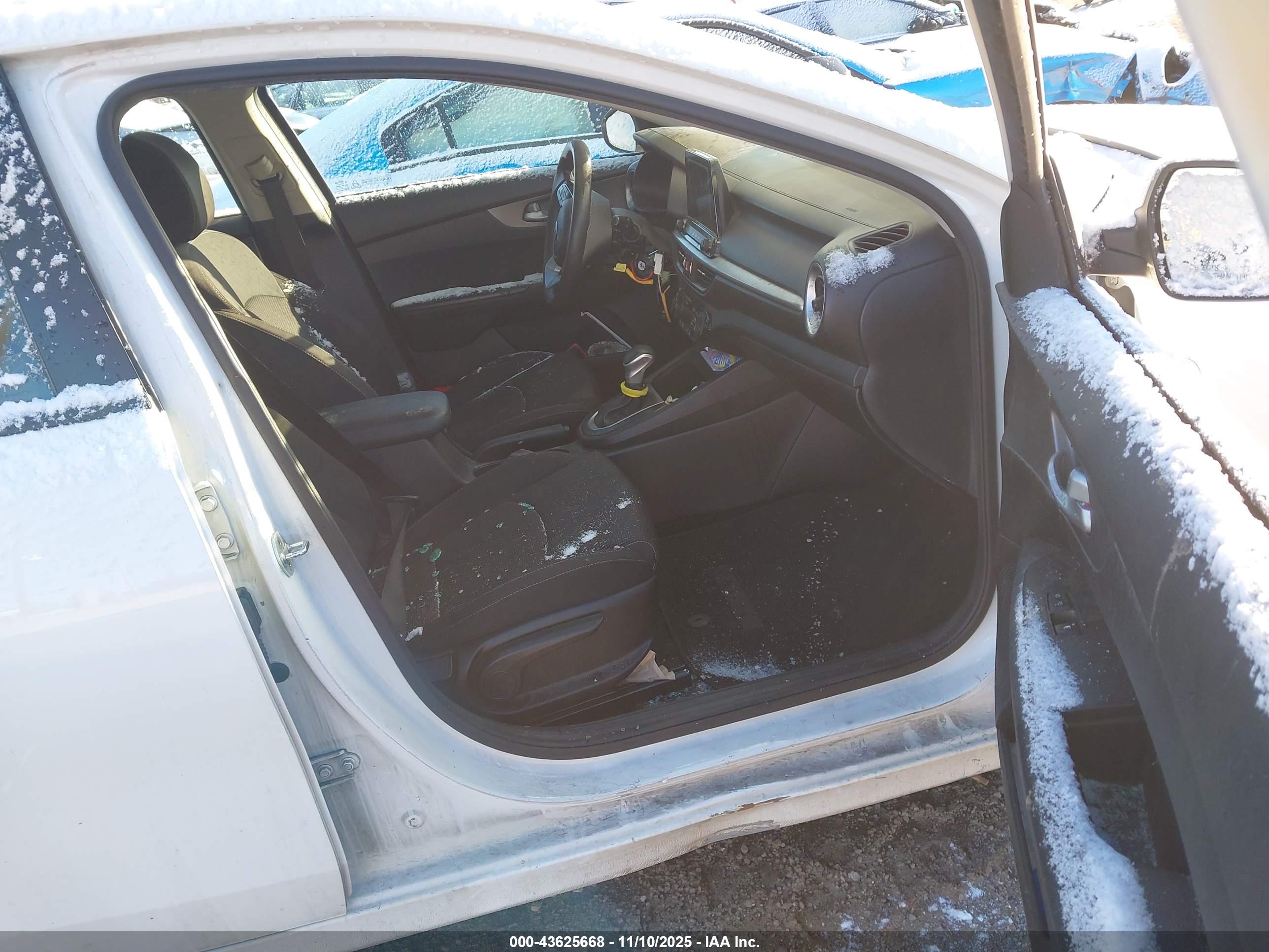 KIA FORTE image 5