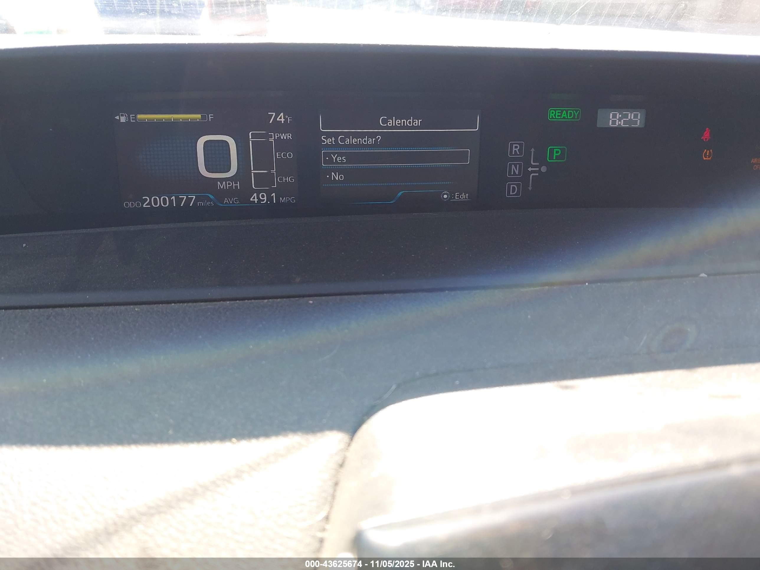 TOYOTA PRIUS image 7