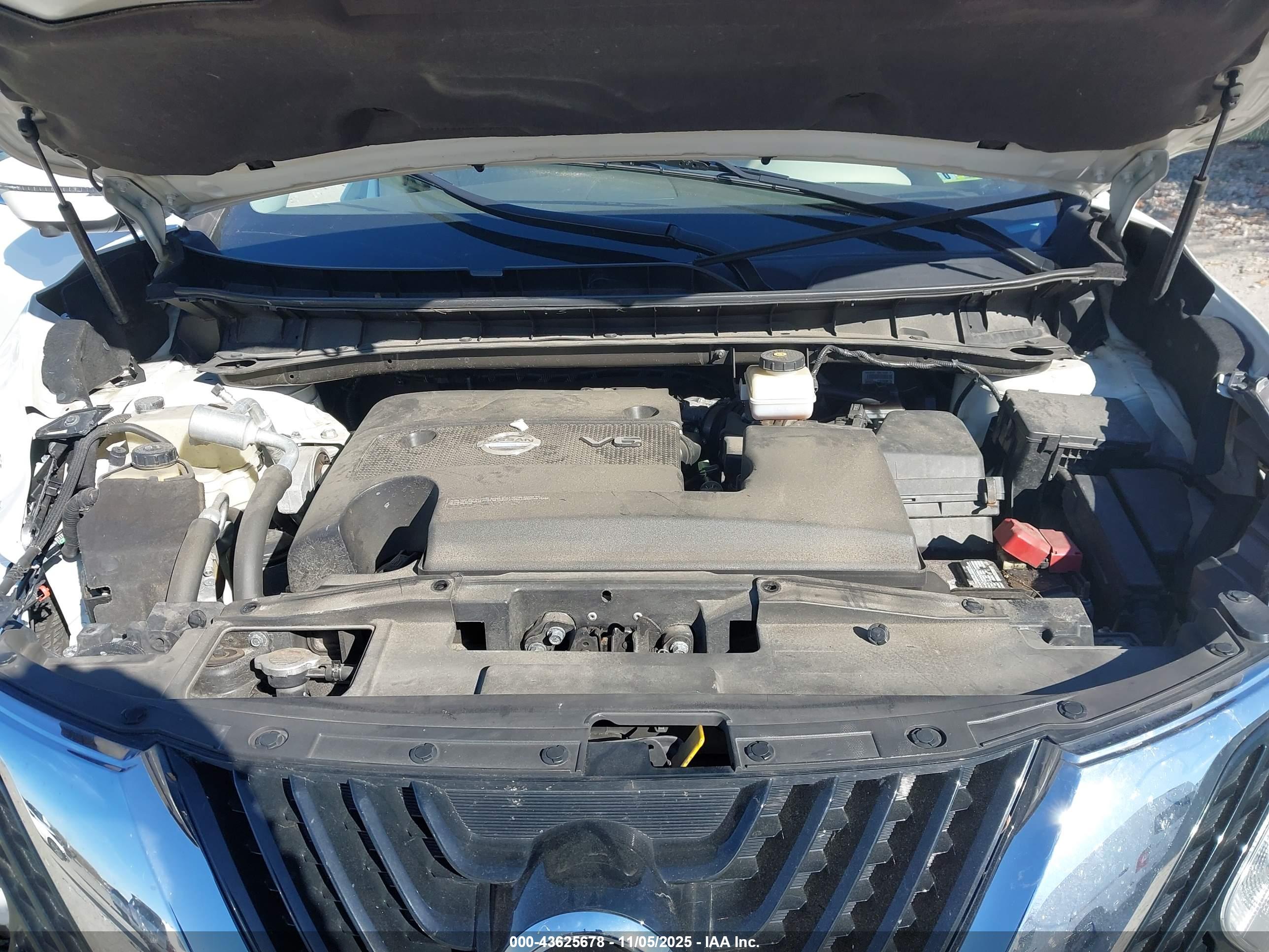 NISSAN MURANO image 10