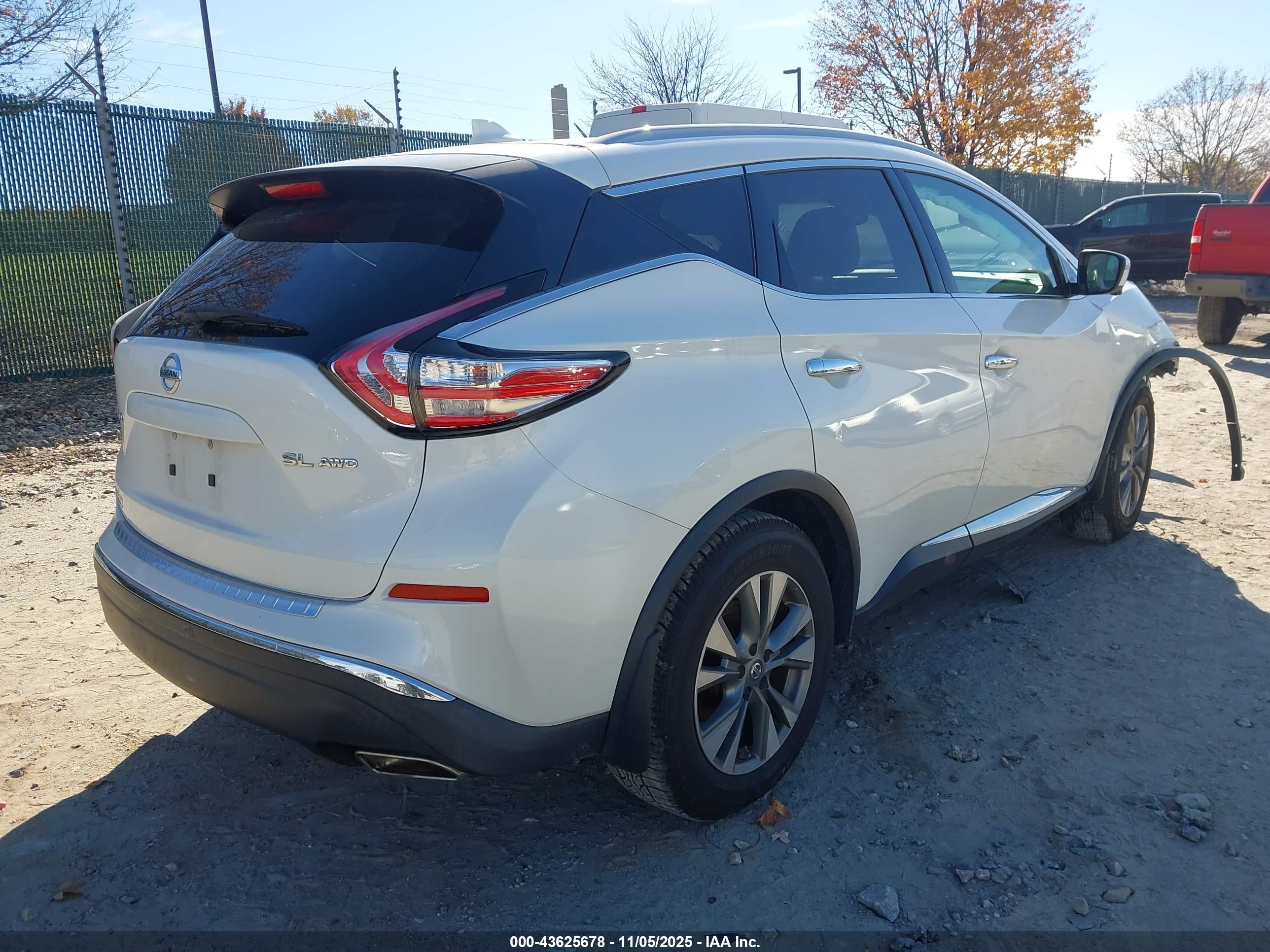 NISSAN MURANO image 4
