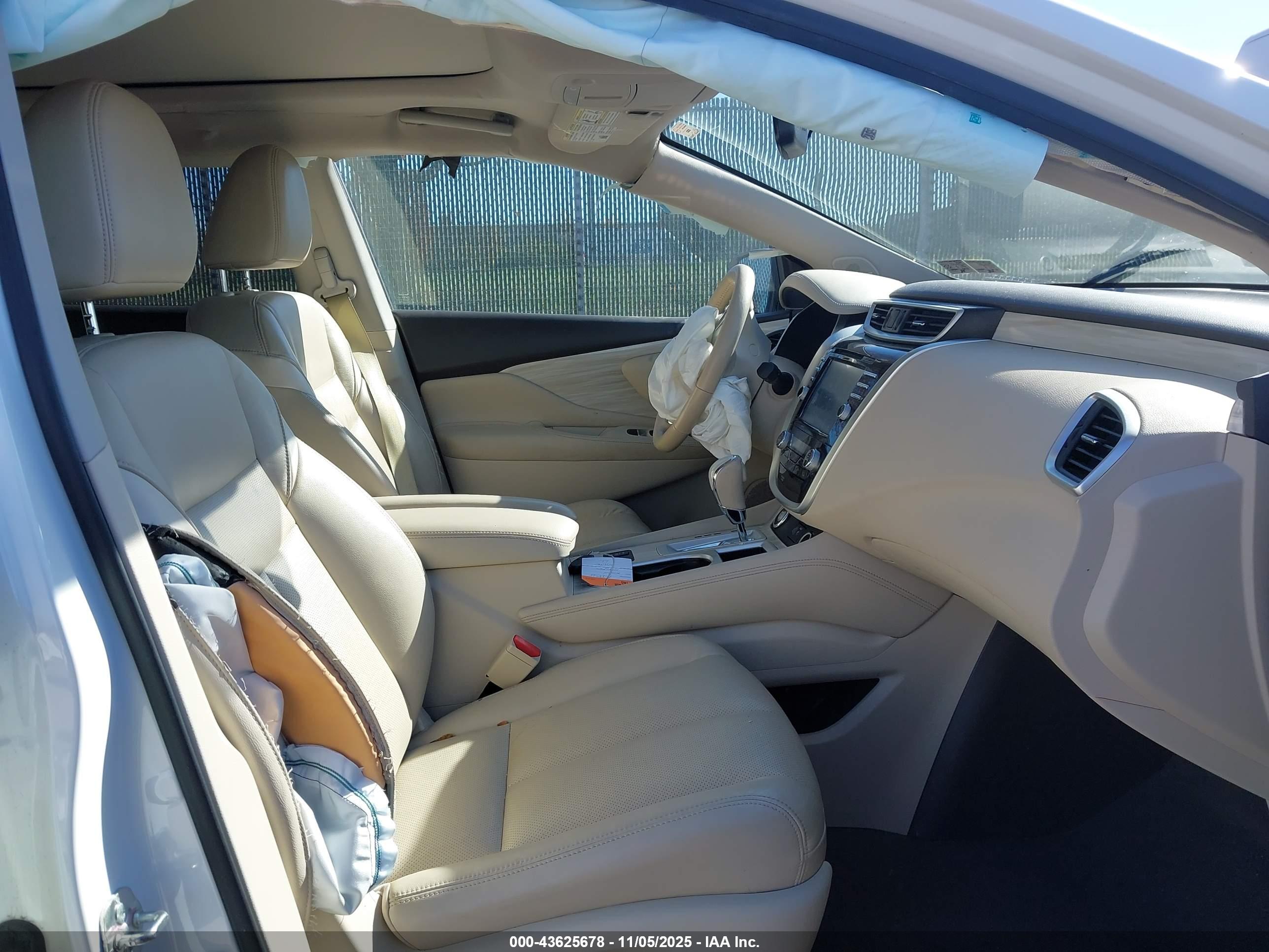 NISSAN MURANO image 5