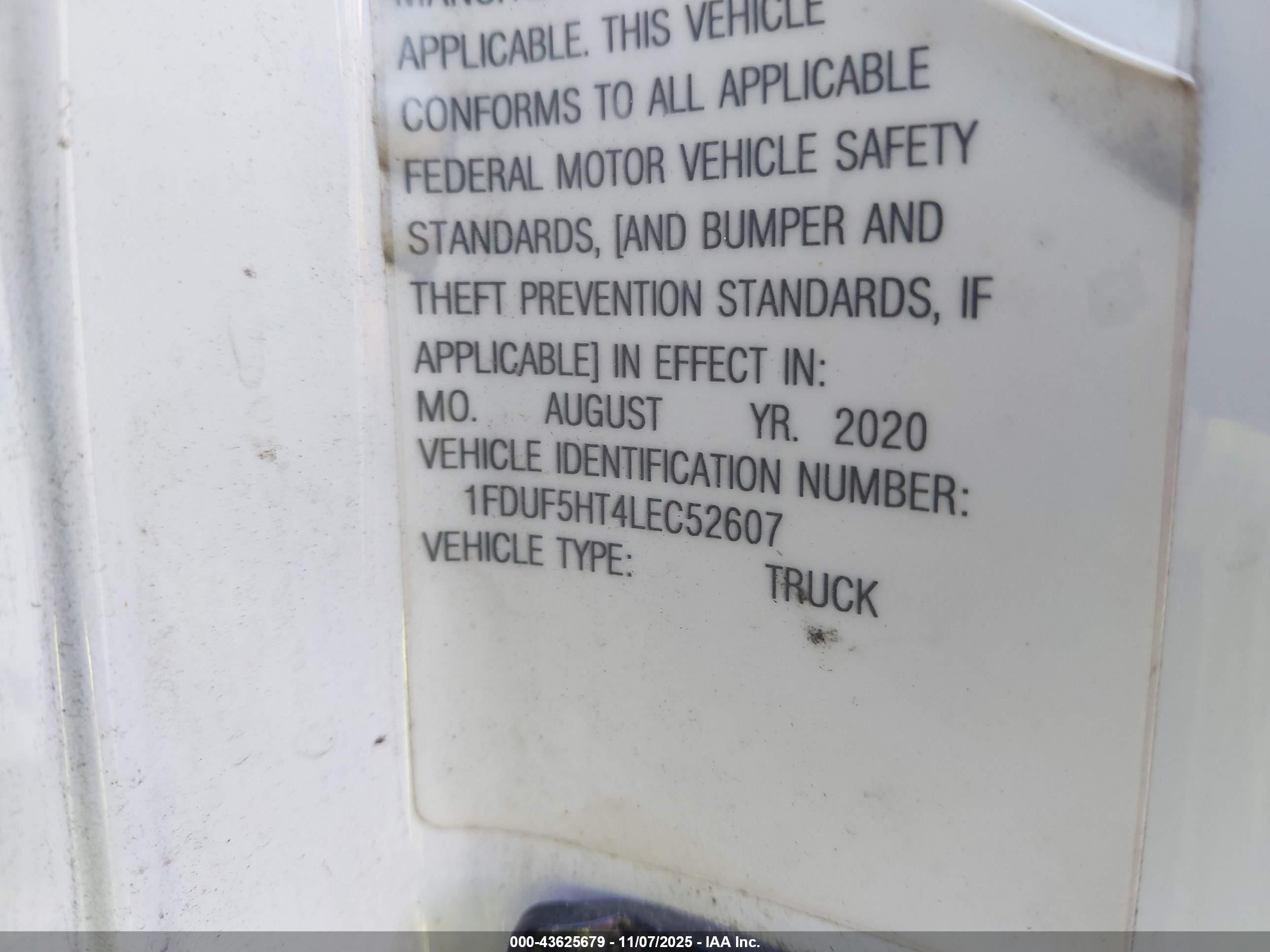 FORD F-550 image 9