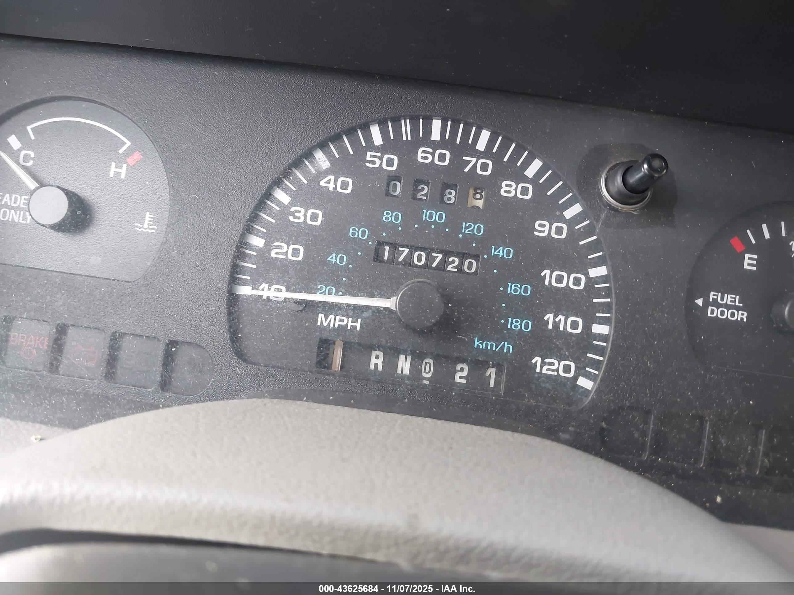 FORD WINDSTAR image 7