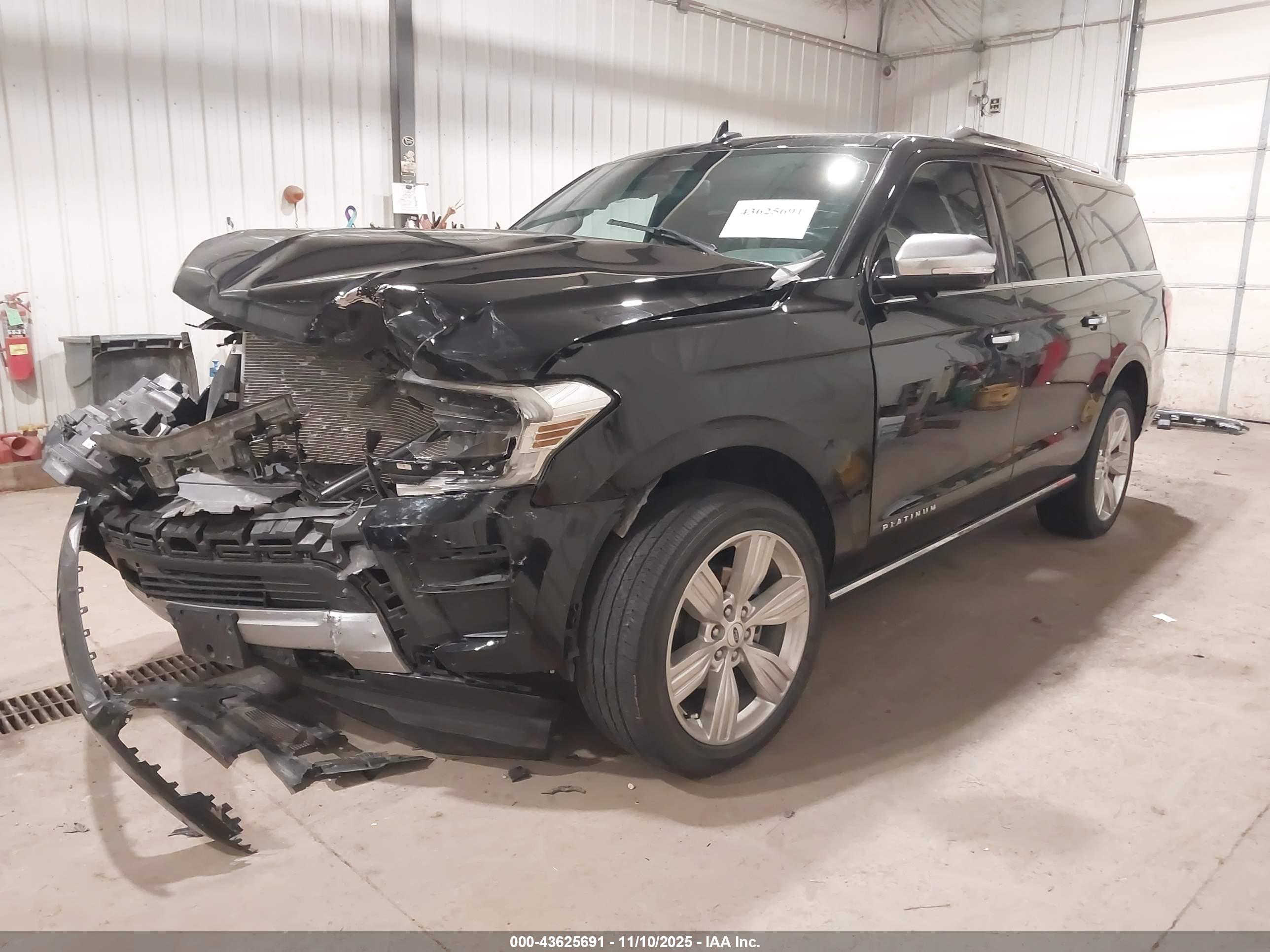FORD EXPEDITION image 2