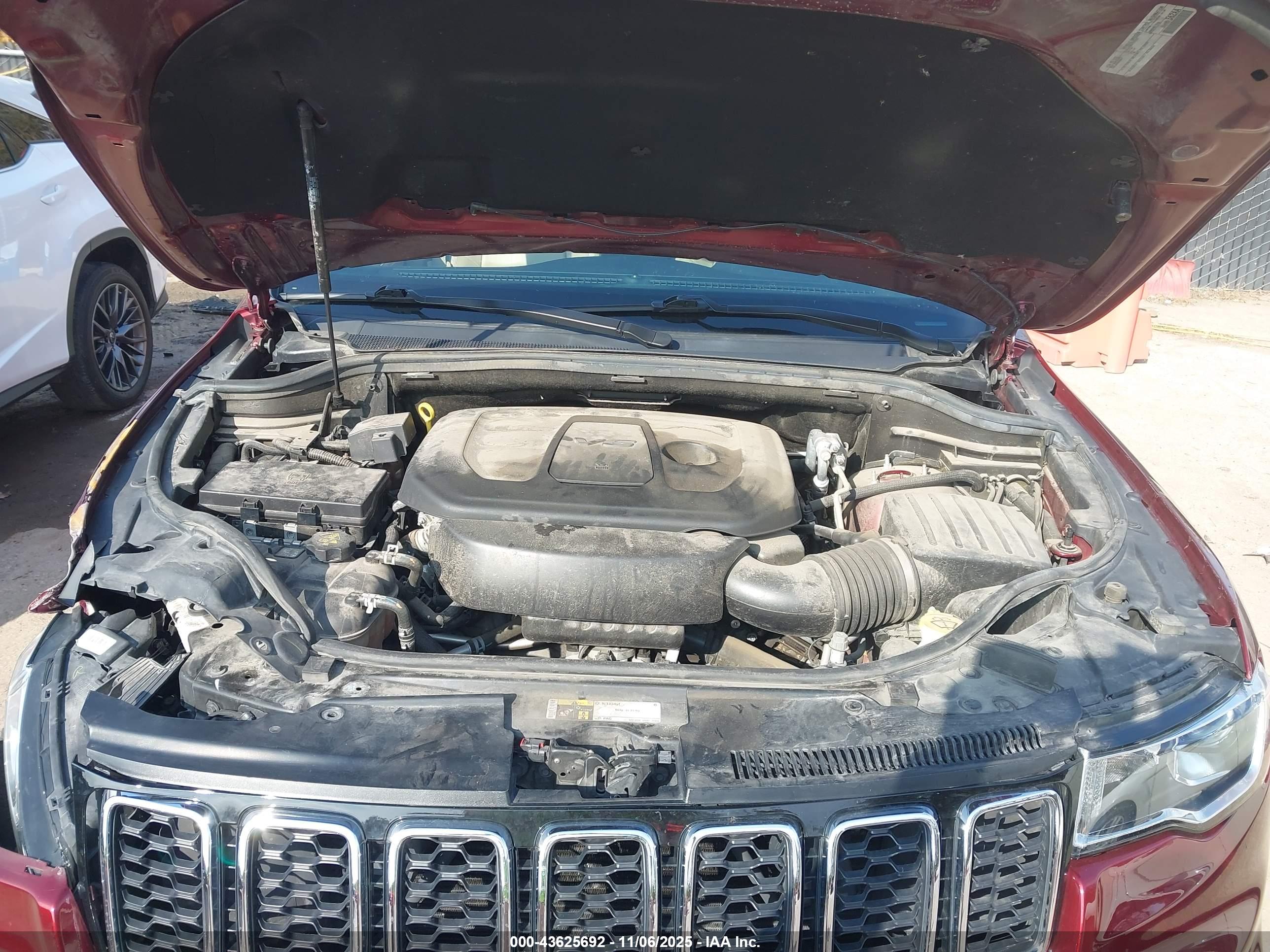 JEEP GRAND image 10