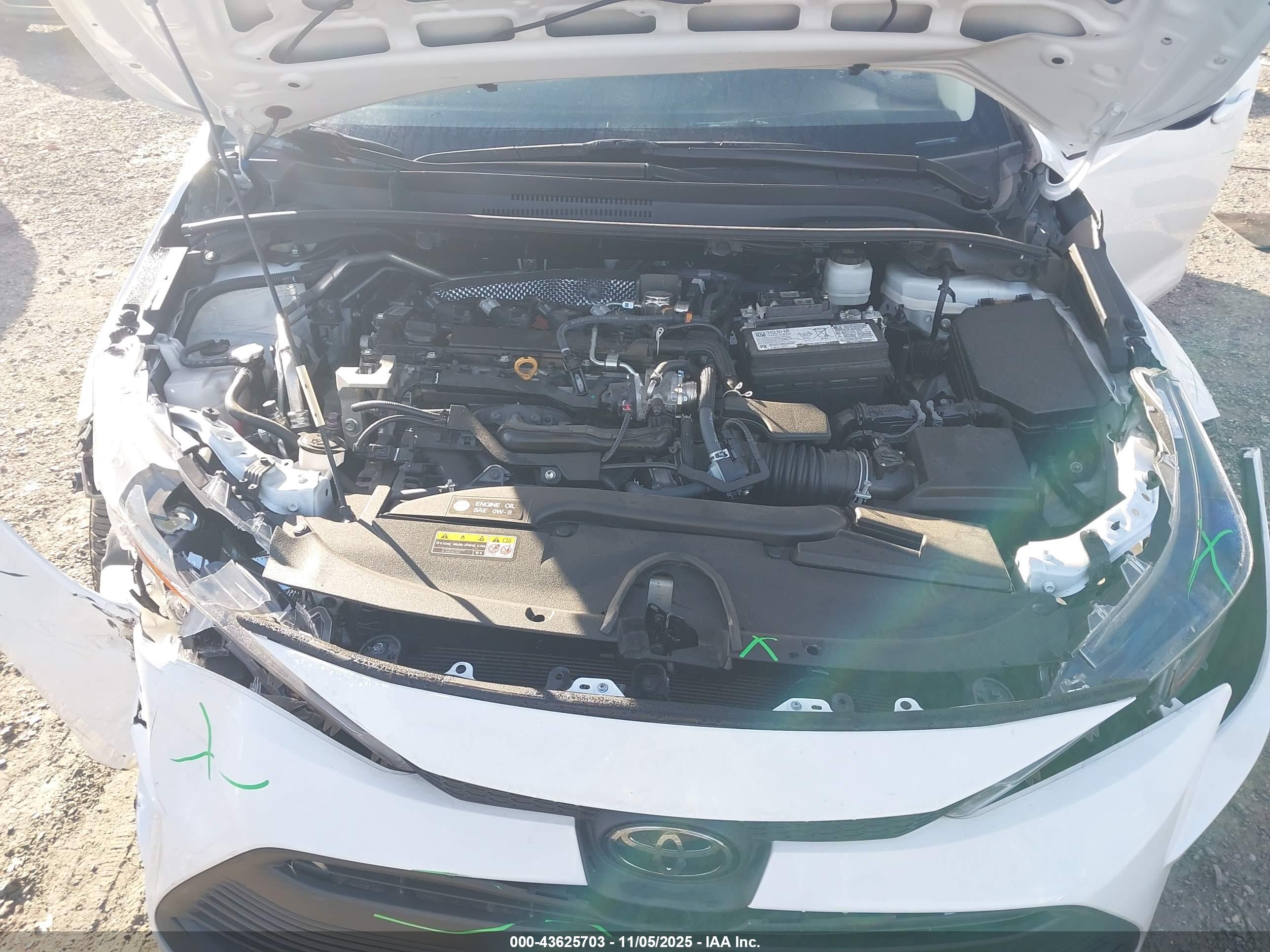 TOYOTA COROLLA image 10