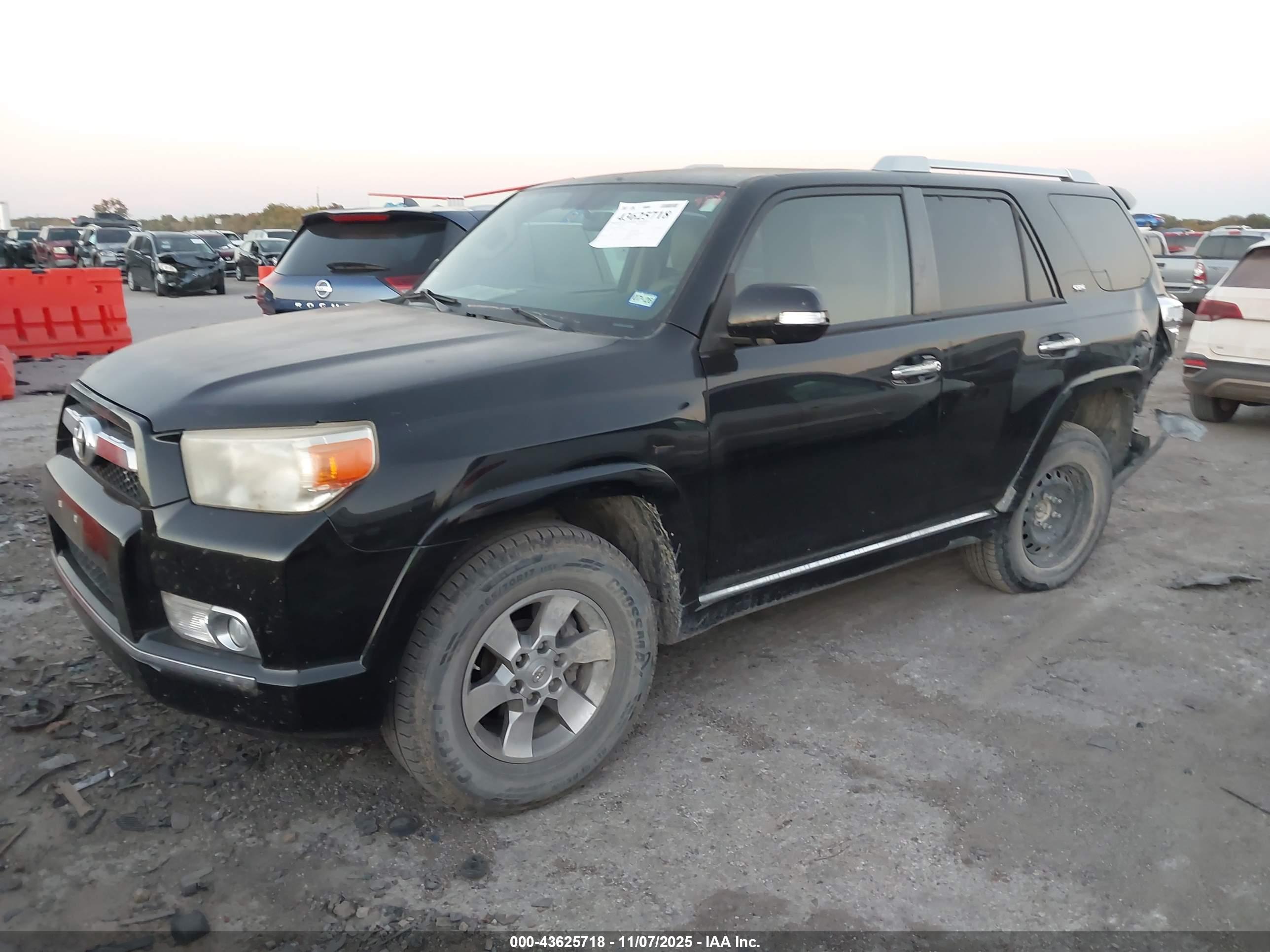 TOYOTA 4RUNNER image 2