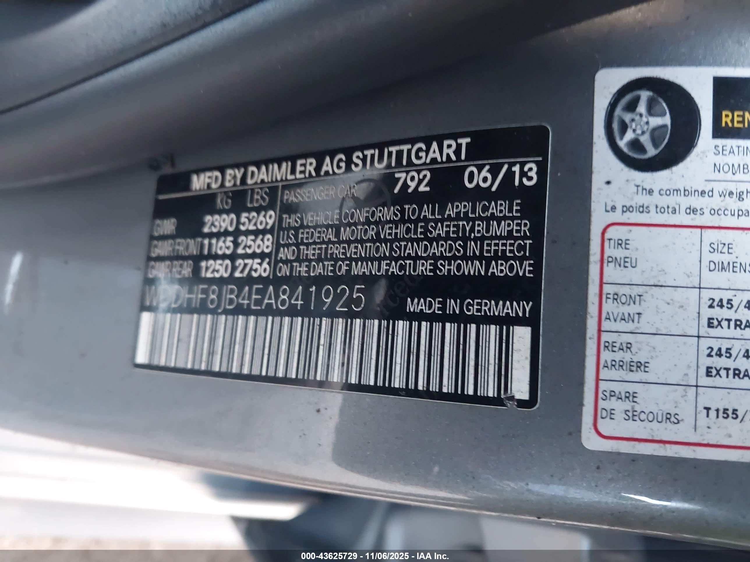 MERCEDES-BENZ E image 9