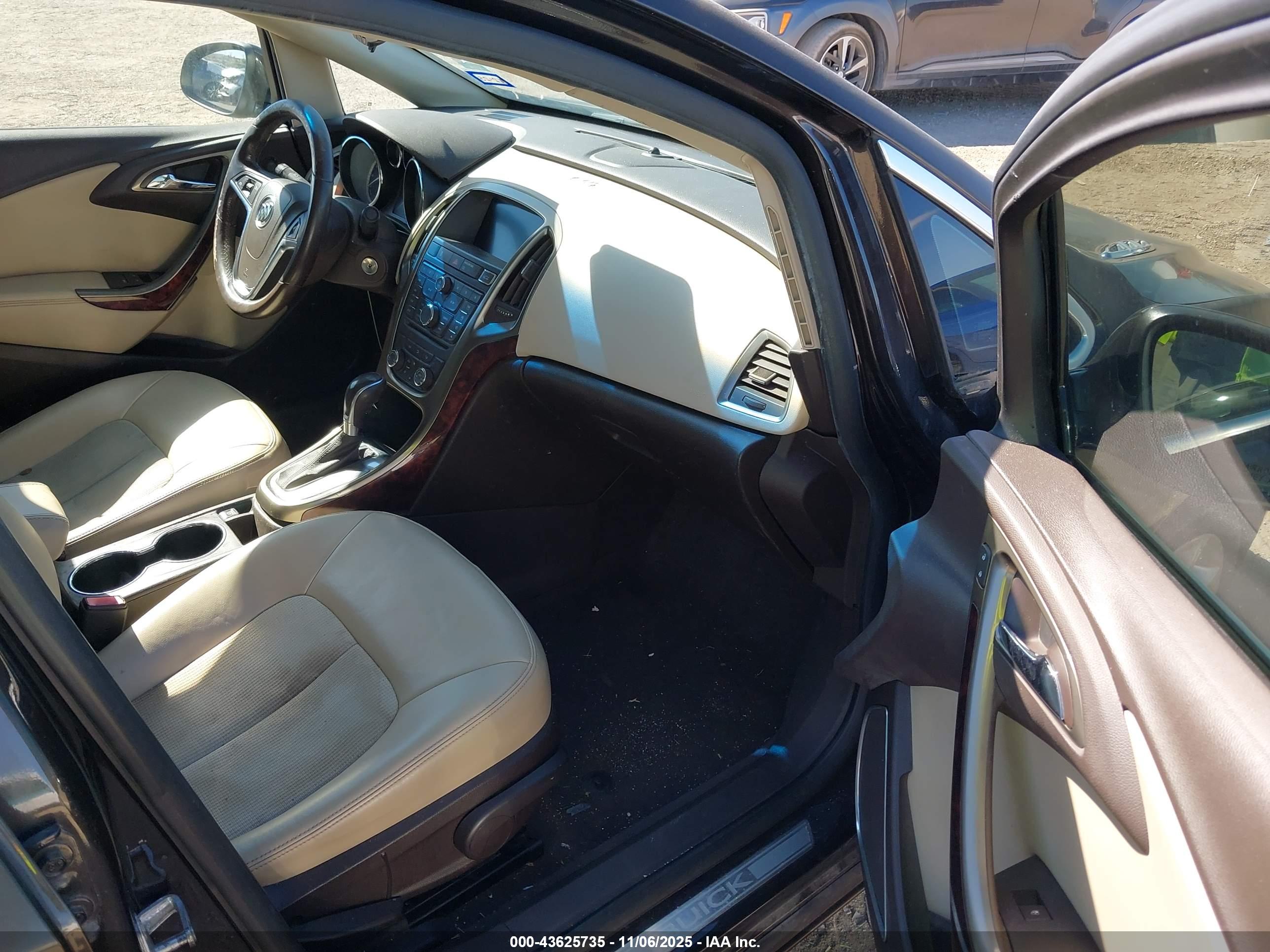BUICK VERANO image 5