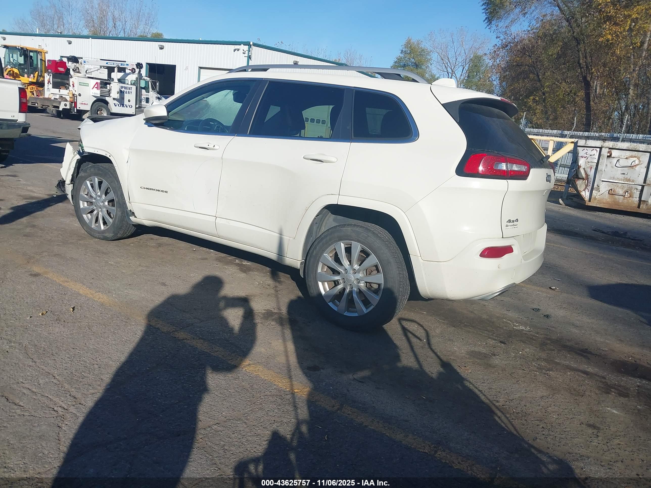 JEEP CHEROKEE image 3