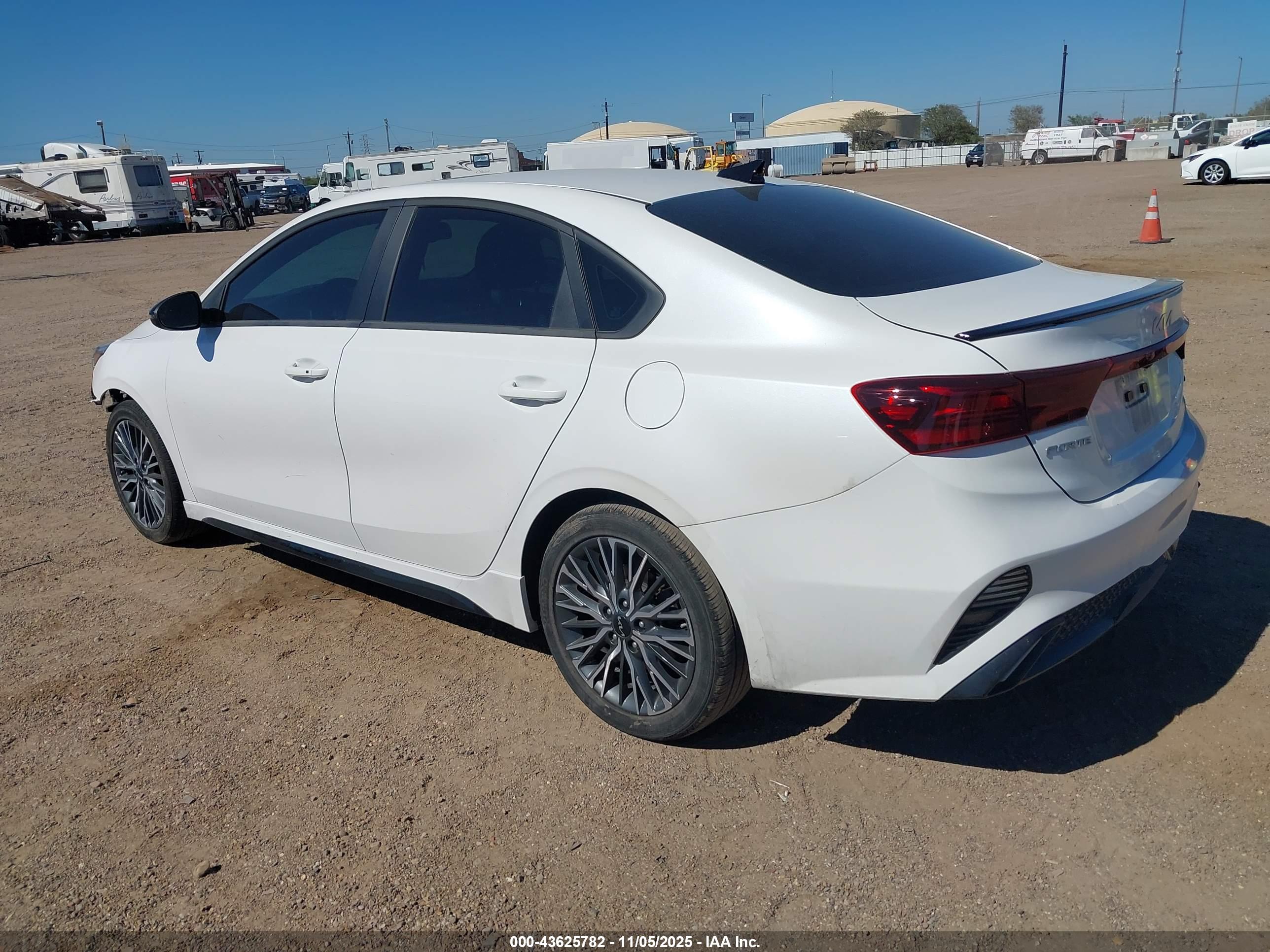KIA FORTE image 3