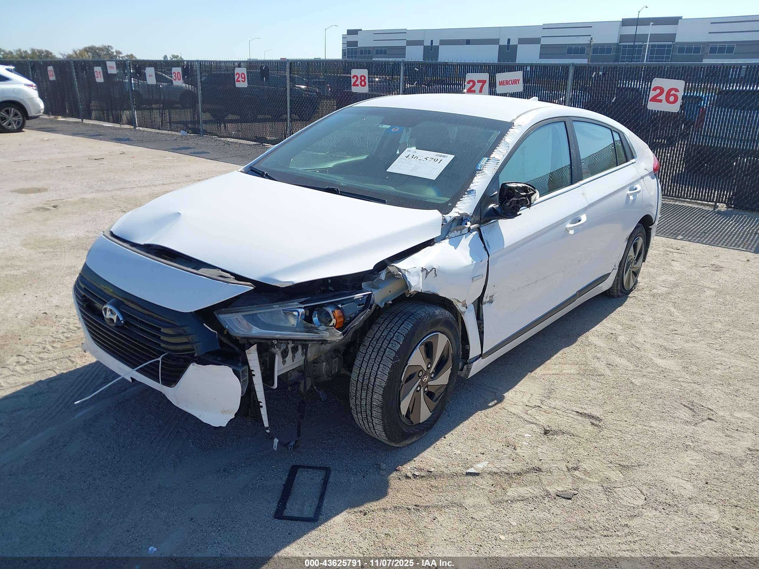 HYUNDAI IONIQ image 2