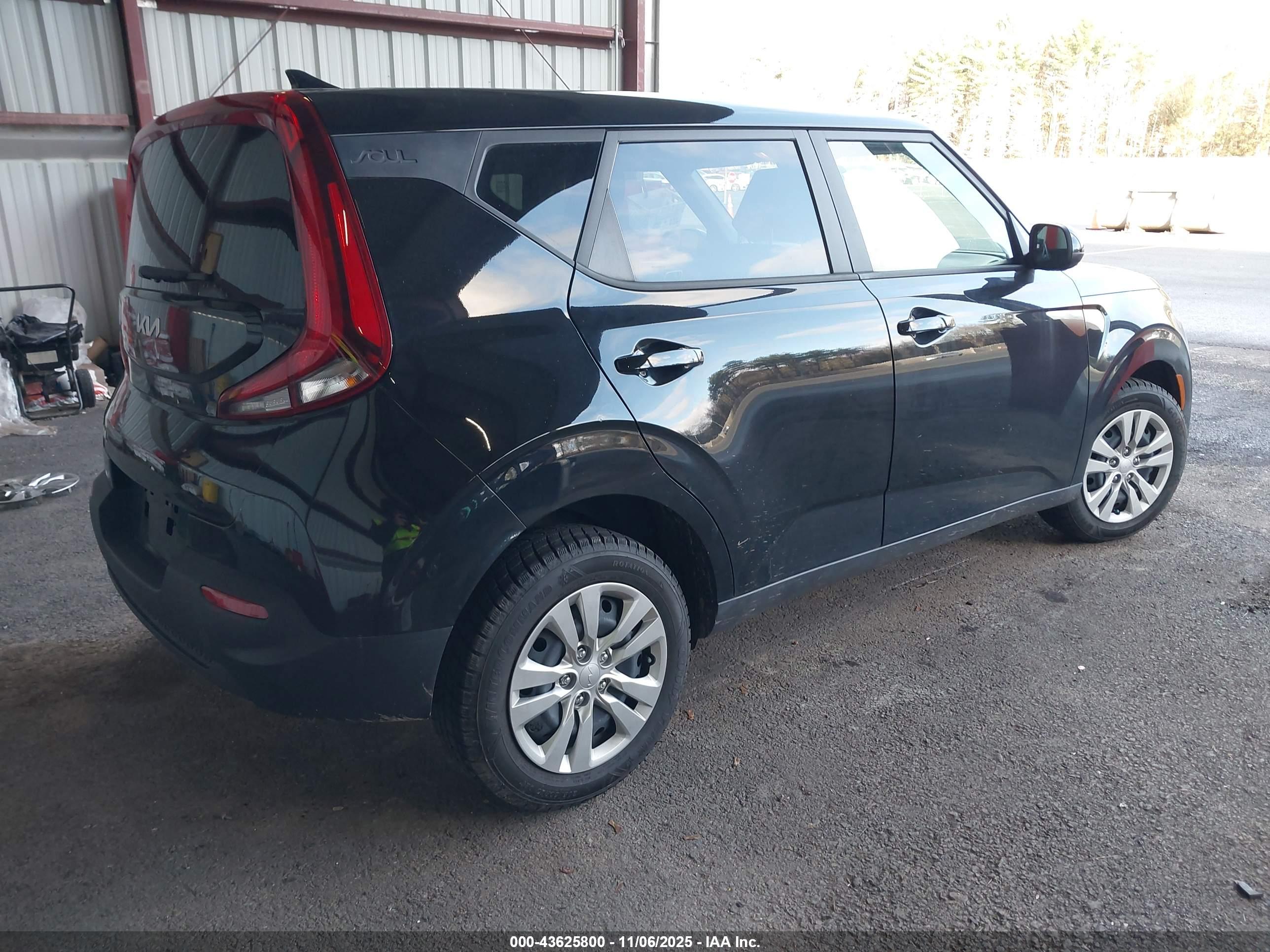 KIA SOUL image 4