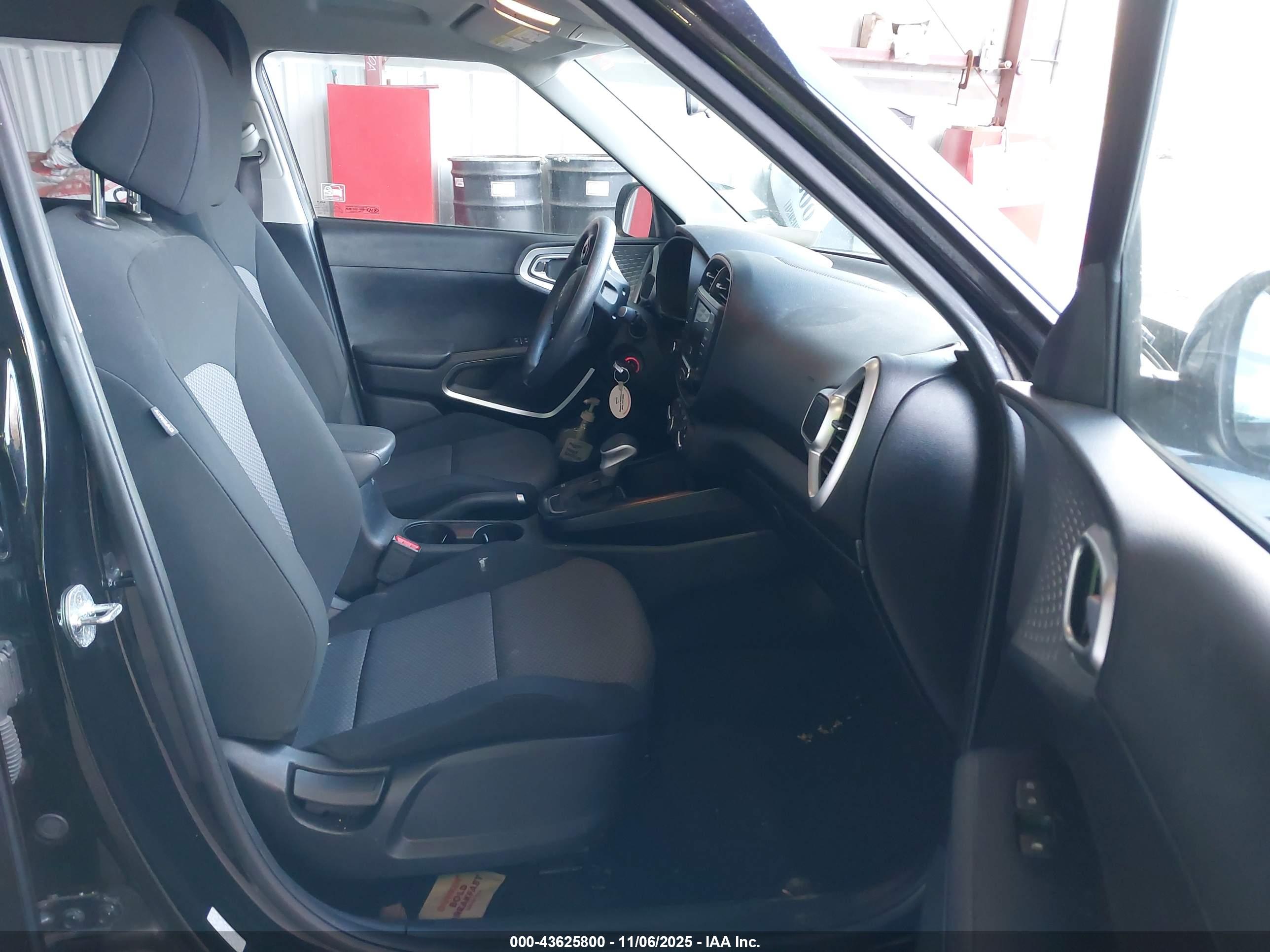 KIA SOUL image 5
