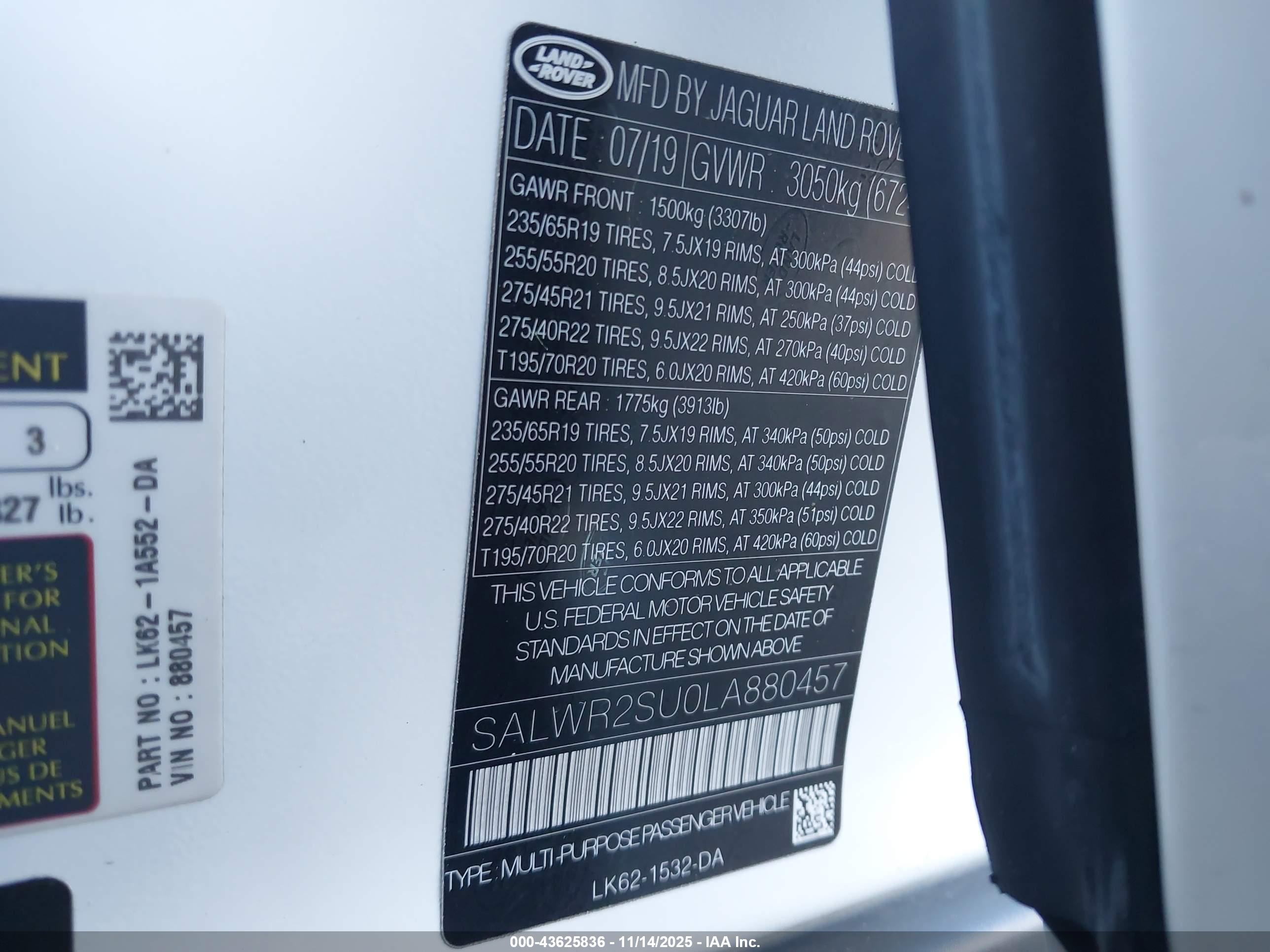 LAND ROVER image 9