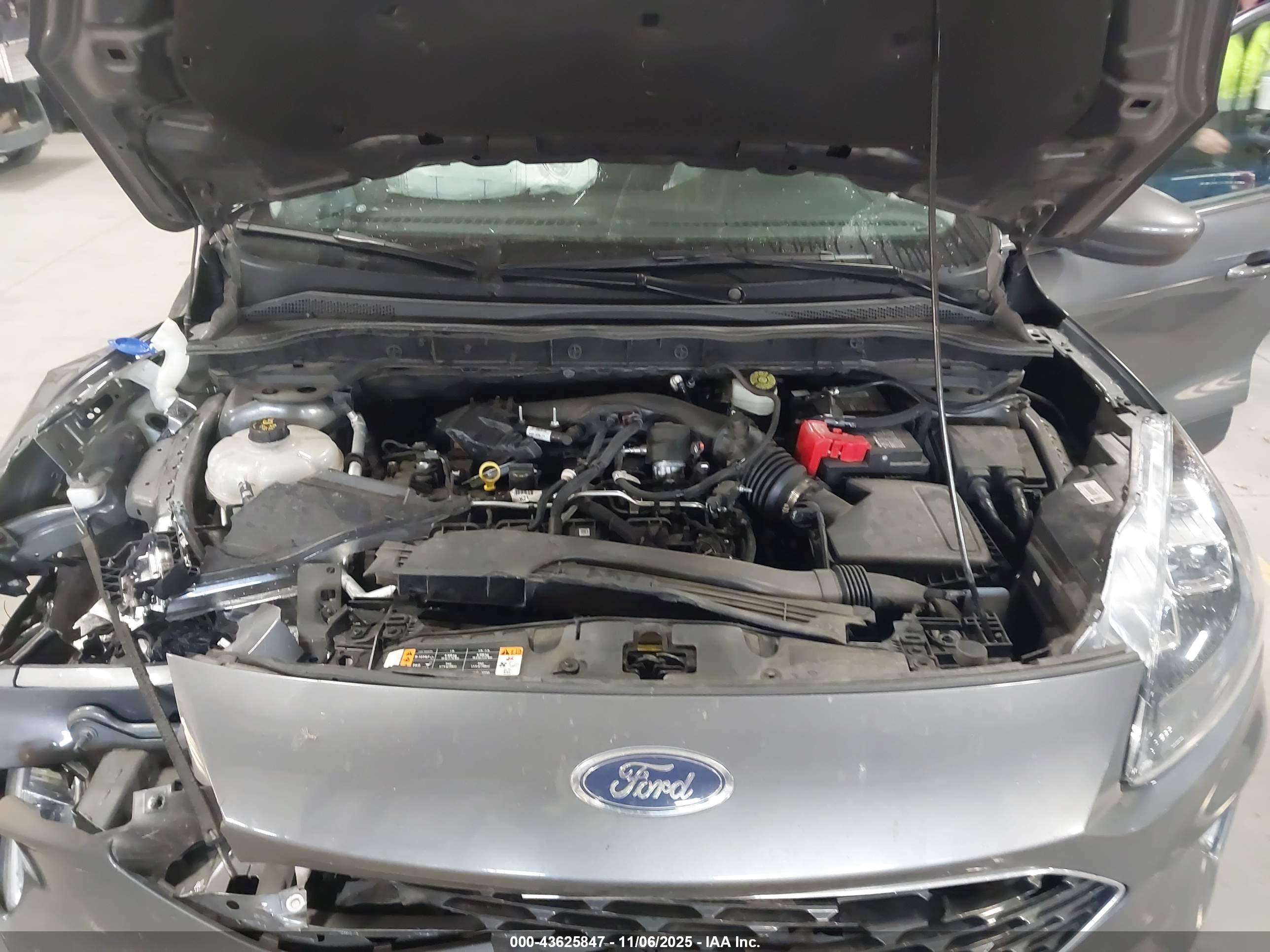 FORD ESCAPE image 10