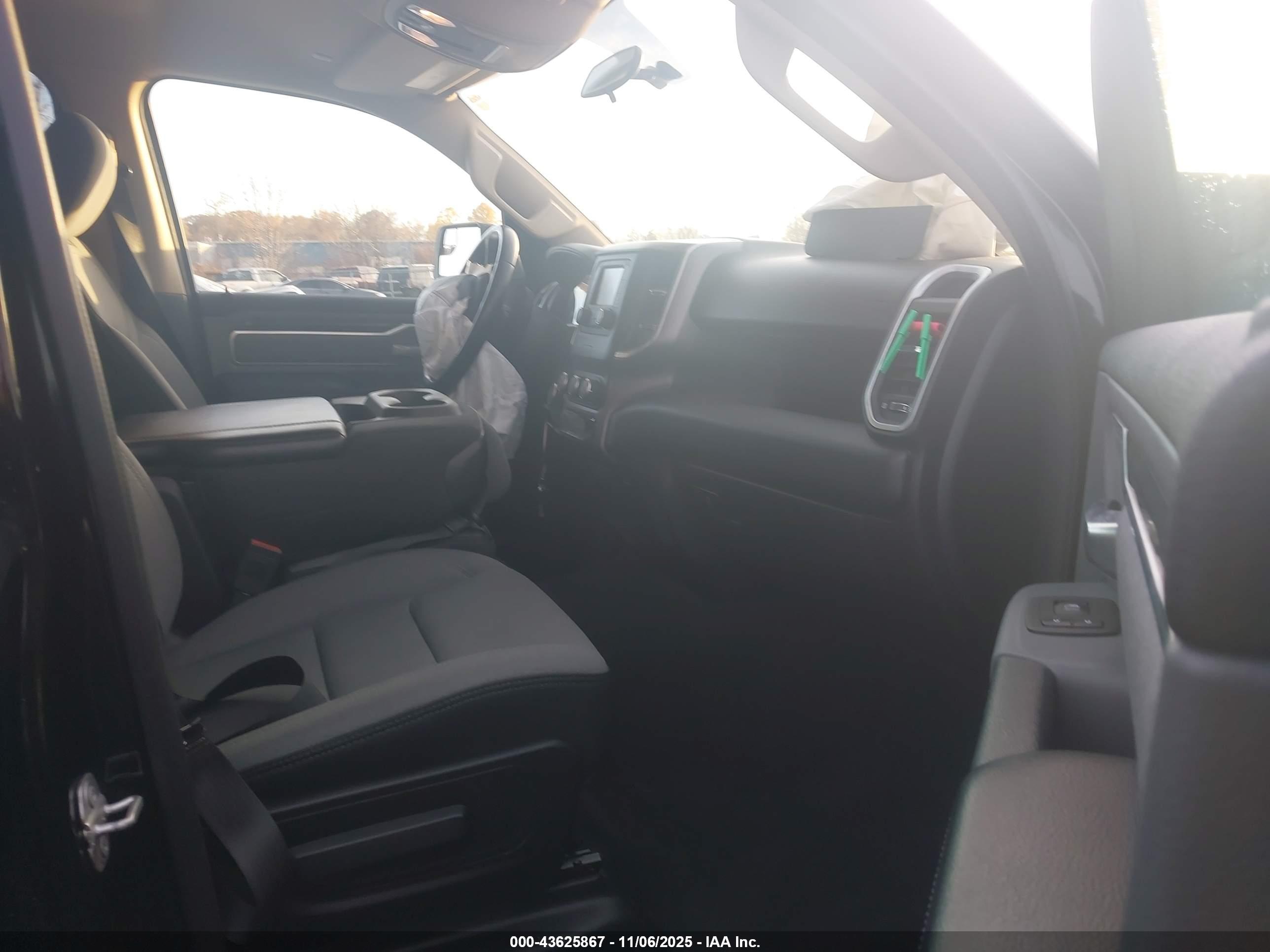 RAM 1500 image 5