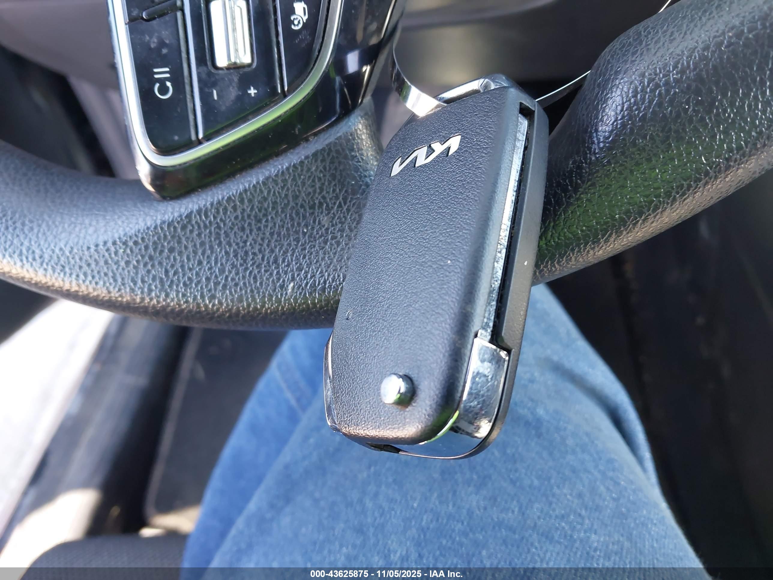 KIA FORTE image 11